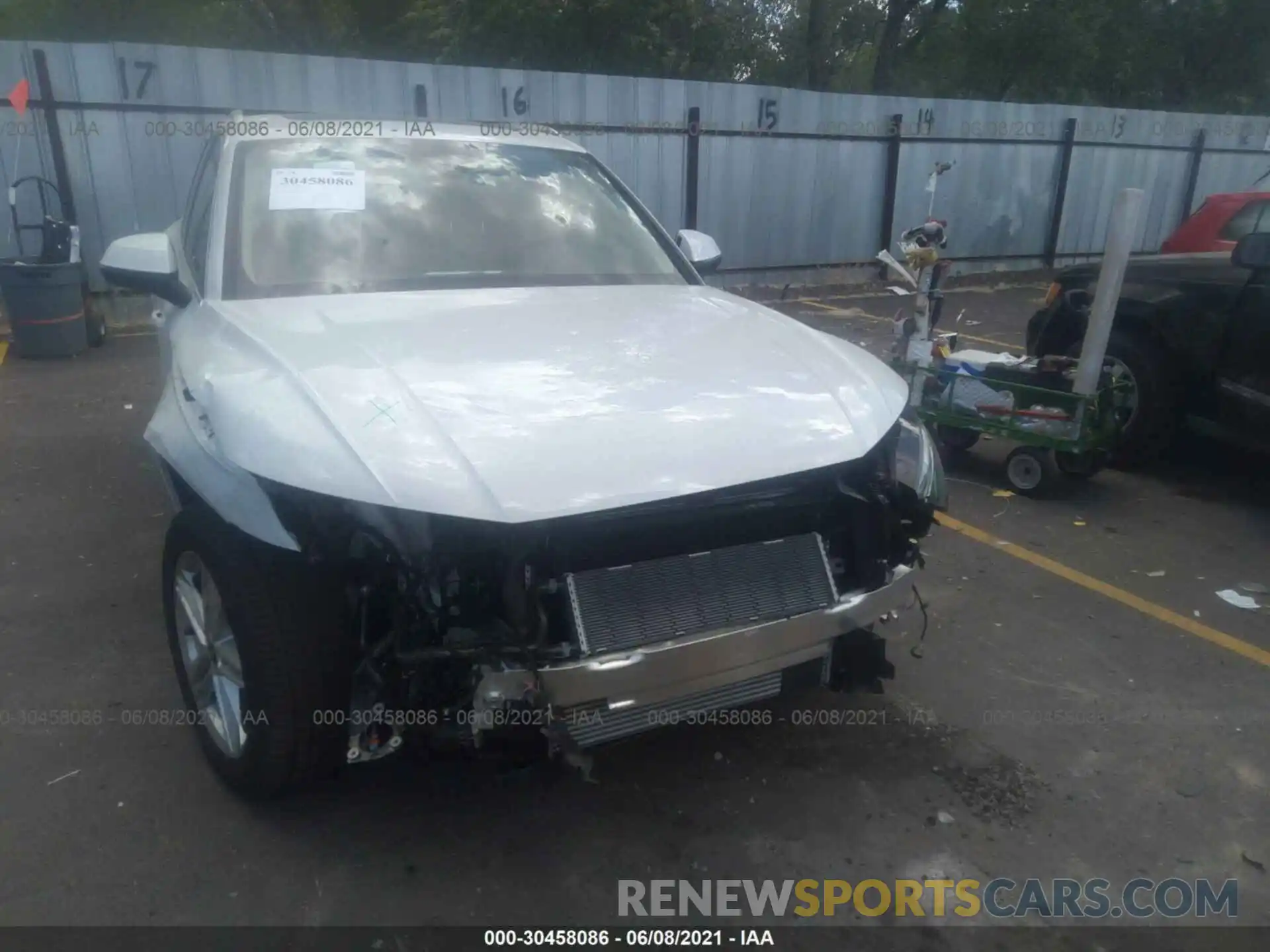 6 Photograph of a damaged car WA1E2AFY2M2047392 AUDI Q5 2021