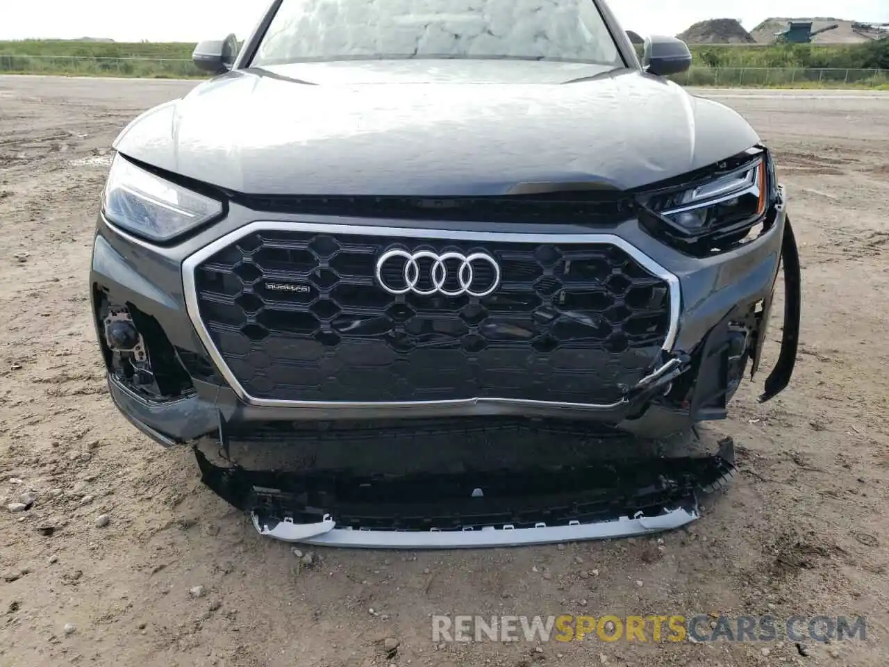 9 Photograph of a damaged car WA1E2AFY2M2129946 AUDI Q5 2021