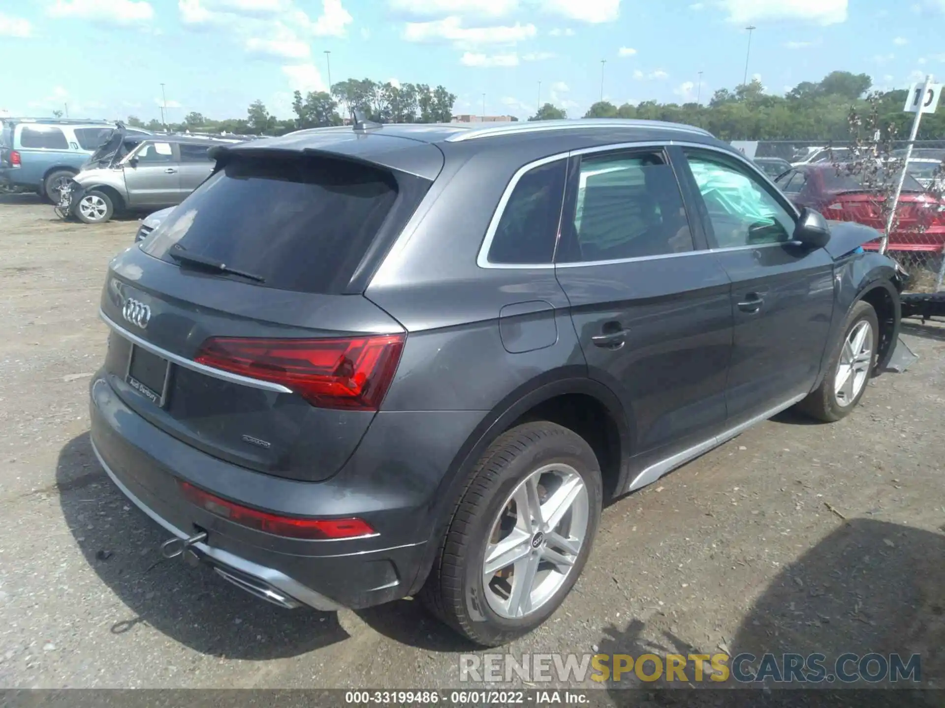 4 Photograph of a damaged car WA1E2AFY3M2103145 AUDI Q5 2021