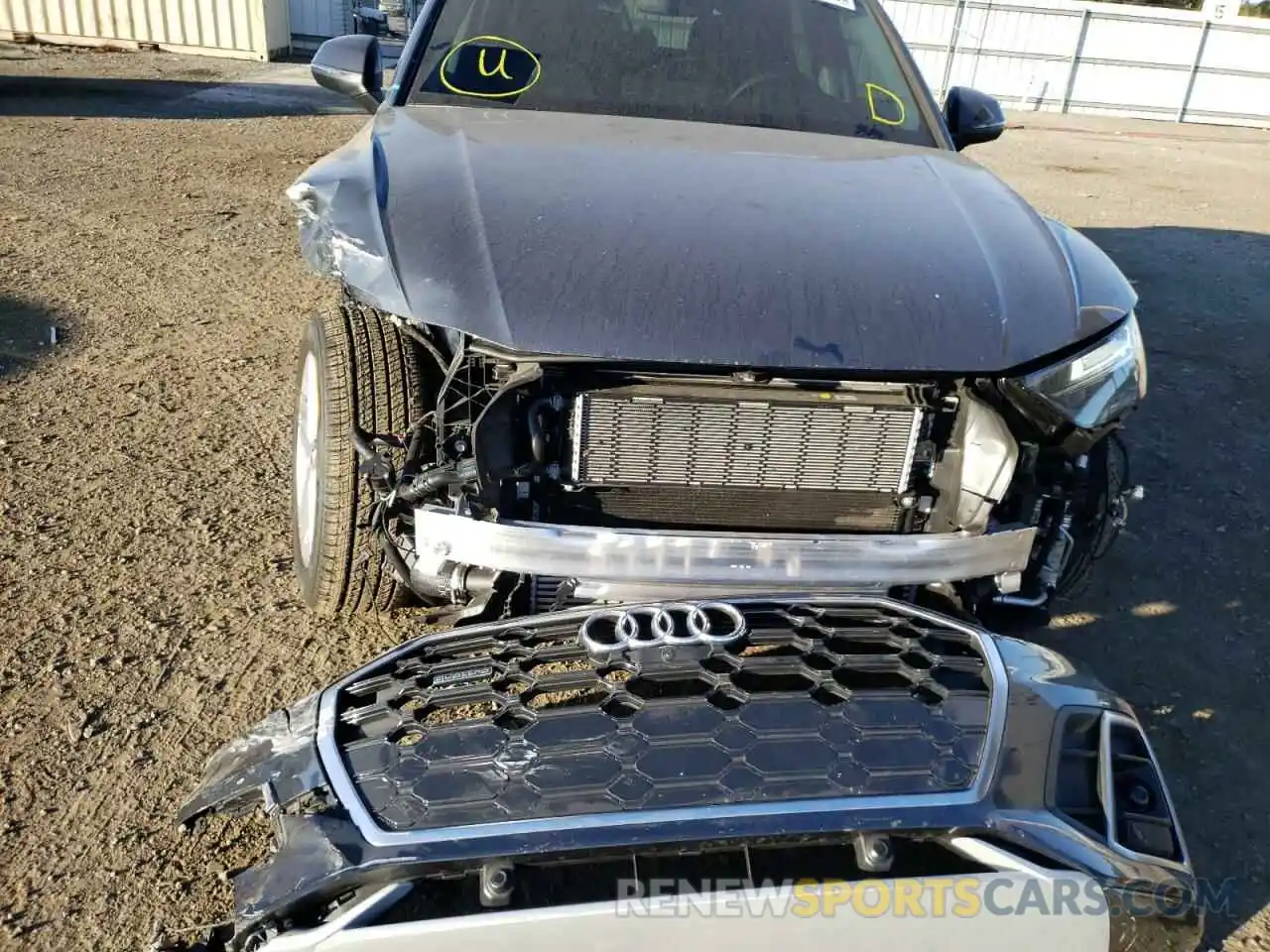 9 Photograph of a damaged car WA1E2AFY5M2055860 AUDI Q5 2021