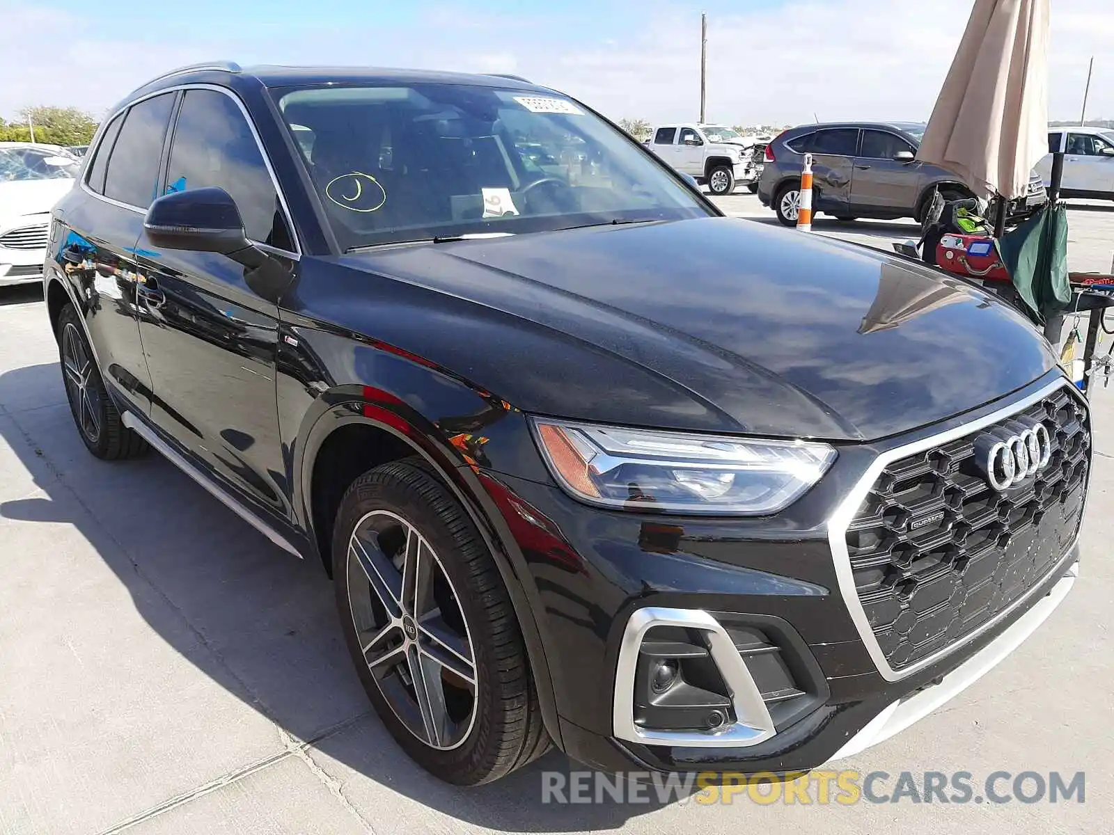 1 Photograph of a damaged car WA1E2AFY7M2033651 AUDI Q5 2021