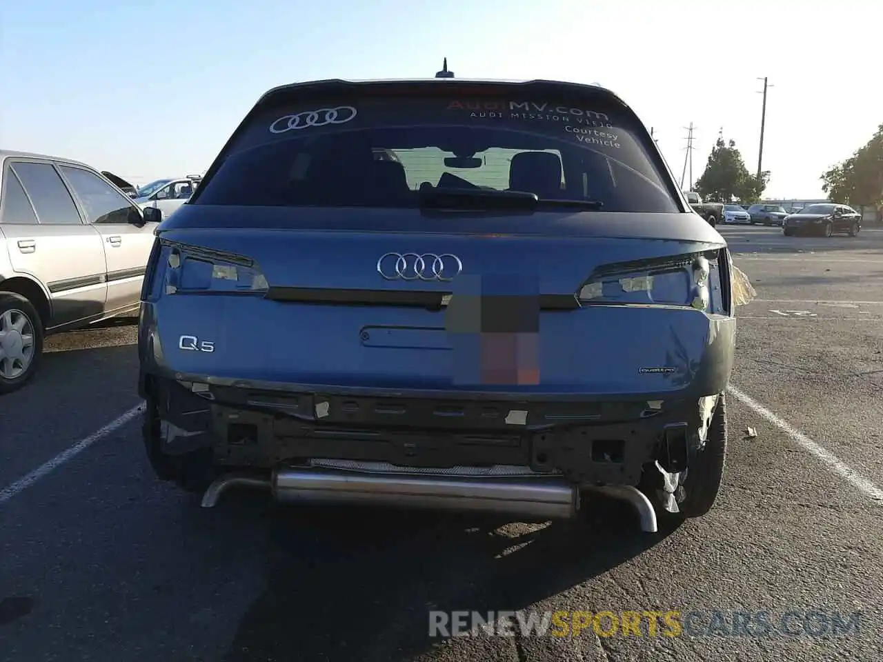 9 Photograph of a damaged car WA1E2AFY7M2043001 AUDI Q5 2021