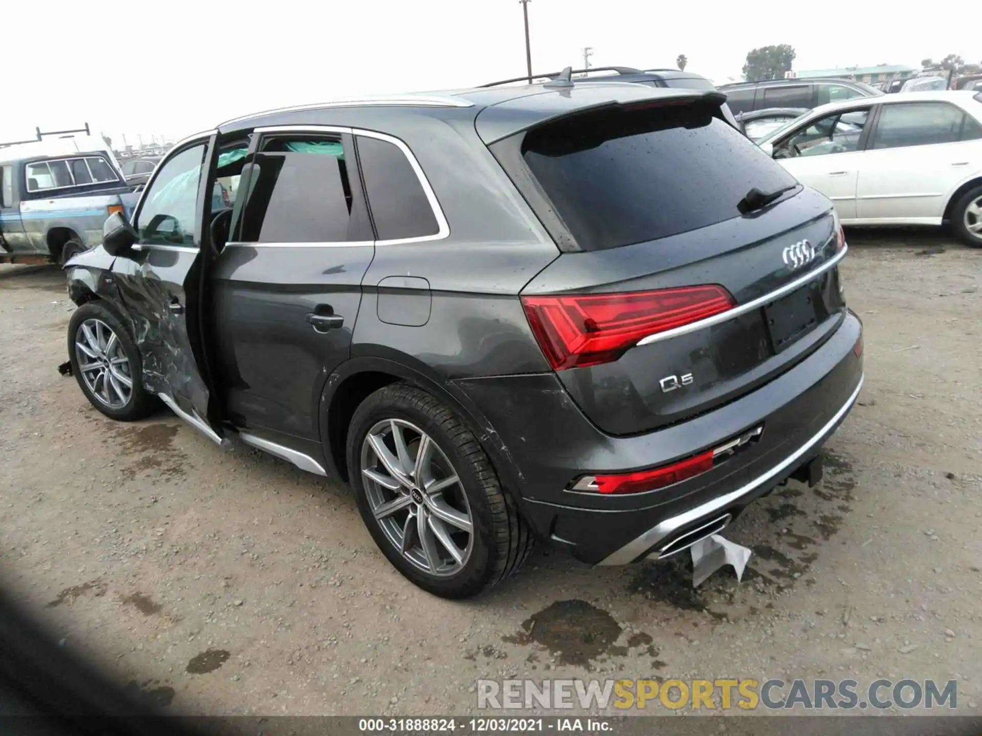 3 Фотография поврежденного автомобиля WA1E2AFY7M2062390 AUDI Q5 2021