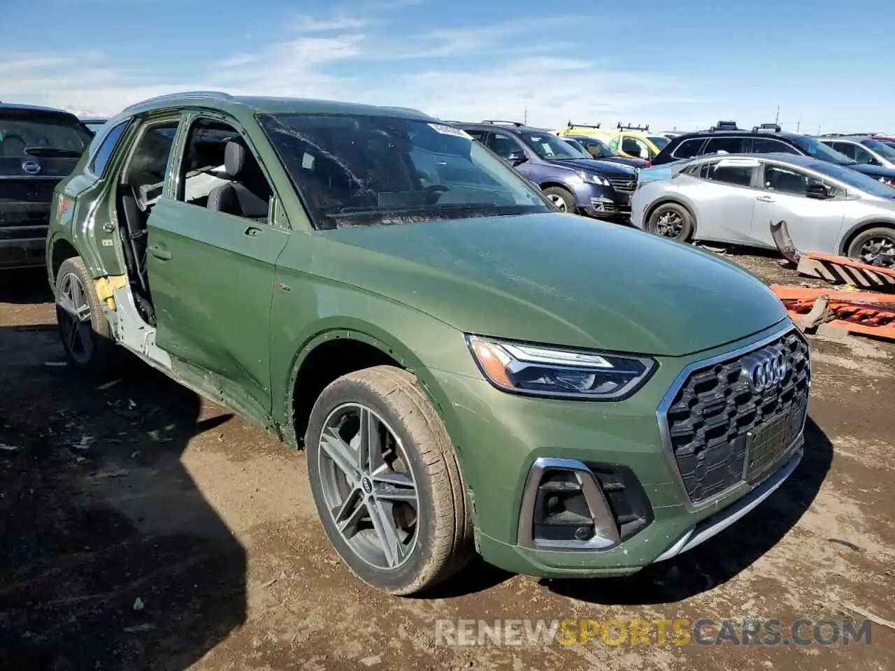 4 Photograph of a damaged car WA1E2AFY7M2130901 AUDI Q5 2021