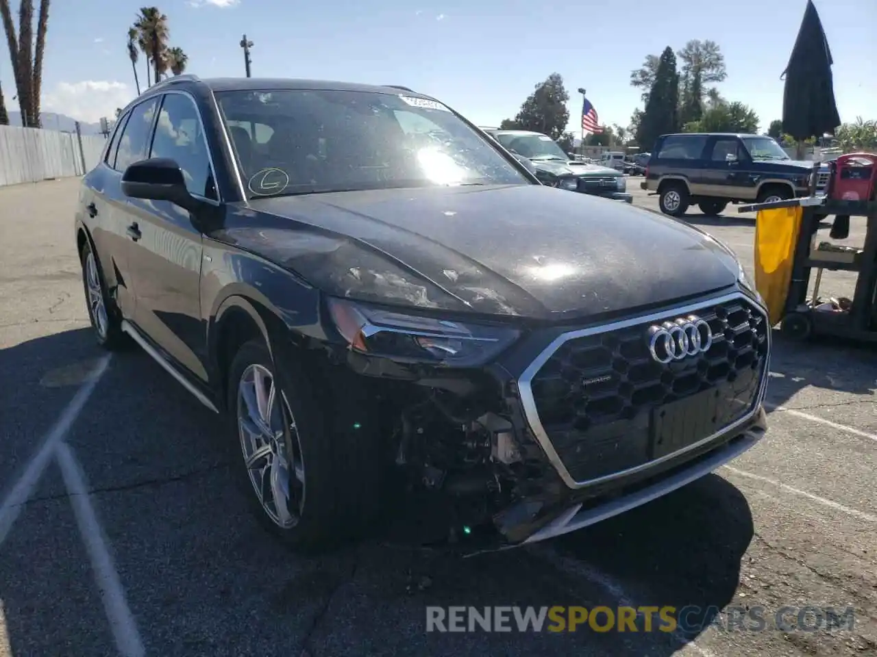 1 Photograph of a damaged car WA1E2AFY8M2060714 AUDI Q5 2021