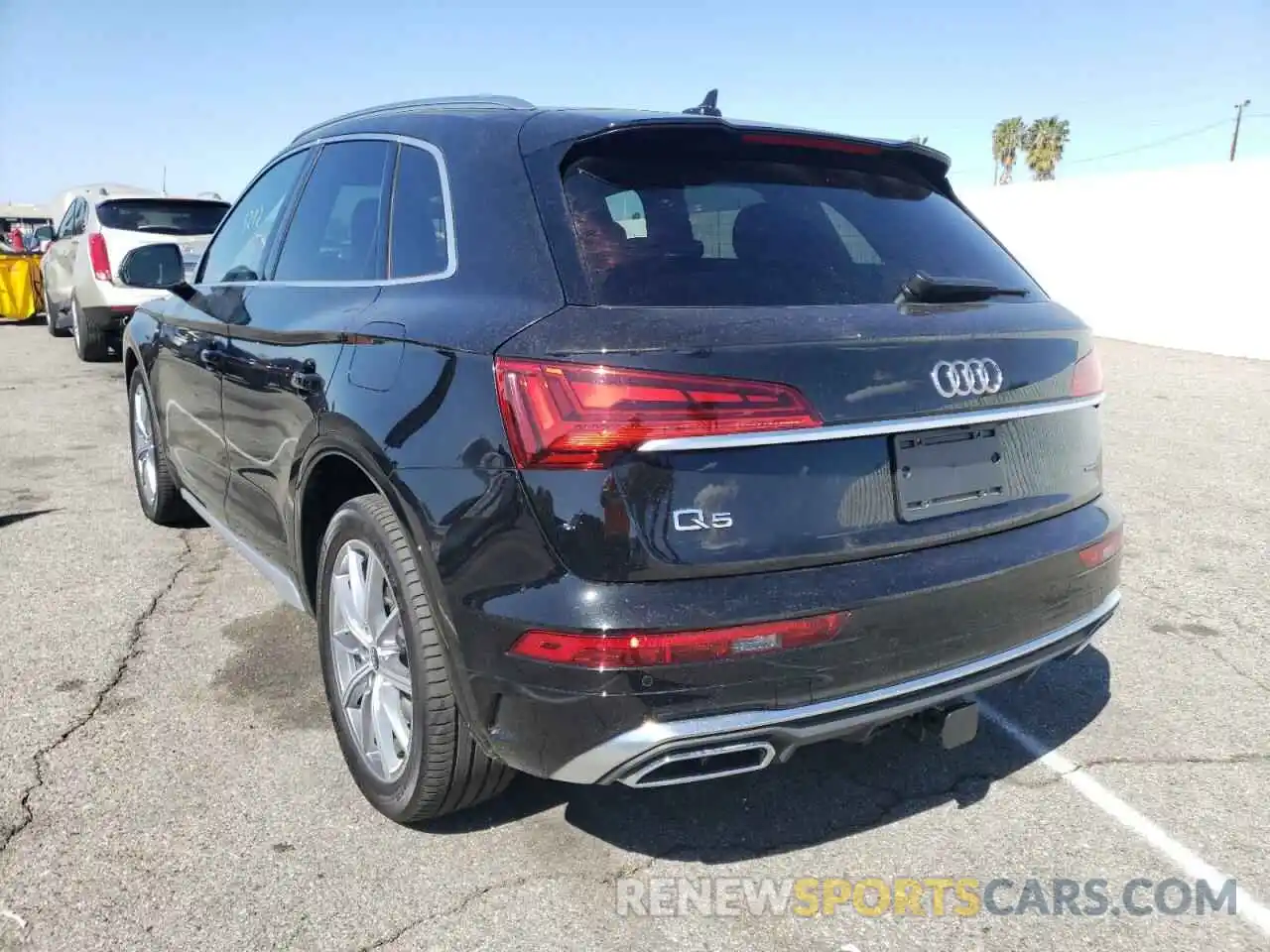 3 Фотография поврежденного автомобиля WA1E2AFY8M2060714 AUDI Q5 2021