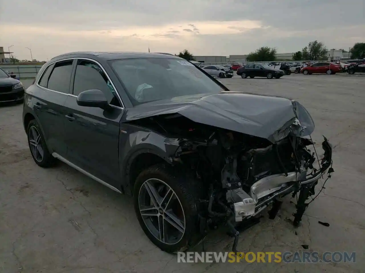 1 Photograph of a damaged car WA1E2AFY9M2101707 AUDI Q5 2021