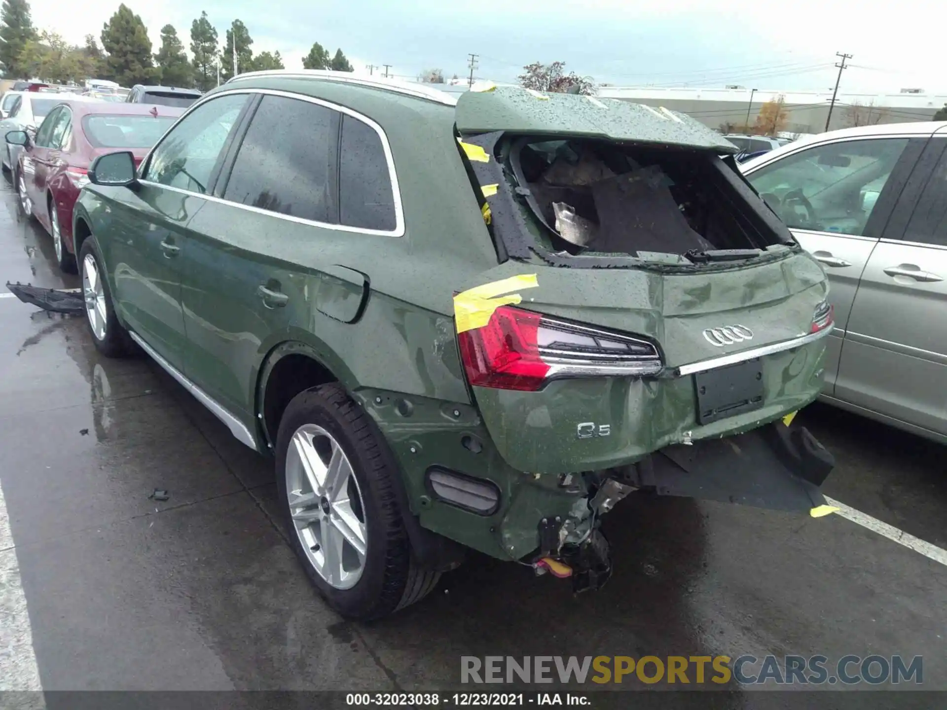 3 Photograph of a damaged car WA1E2BFY1M2077909 AUDI Q5 2021