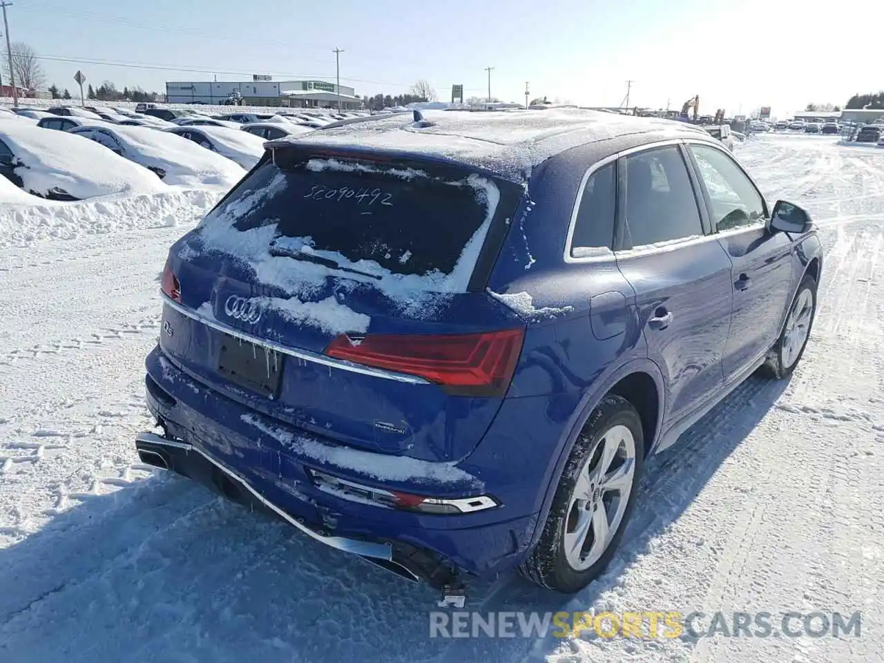 4 Photograph of a damaged car WA1EAAFY2M2028831 AUDI Q5 2021