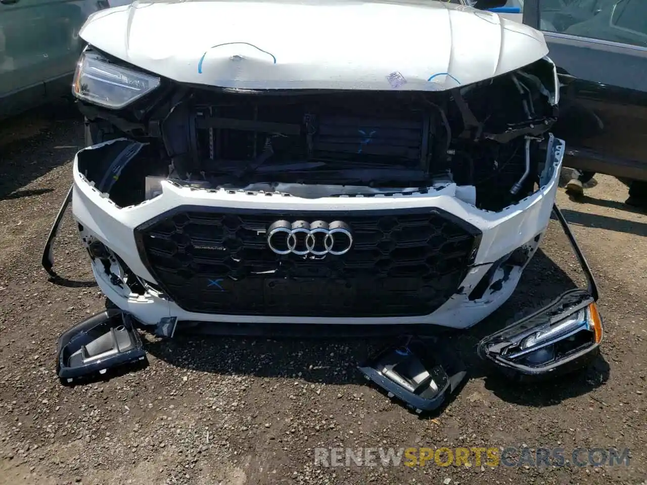 9 Фотография поврежденного автомобиля WA1EAAFY6M2113218 AUDI Q5 2021