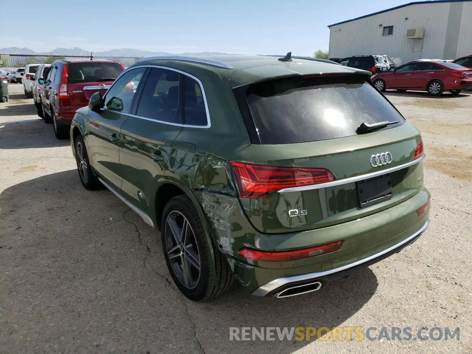 3 Photograph of a damaged car WA1F2AFY9M2005595 AUDI Q5 2021