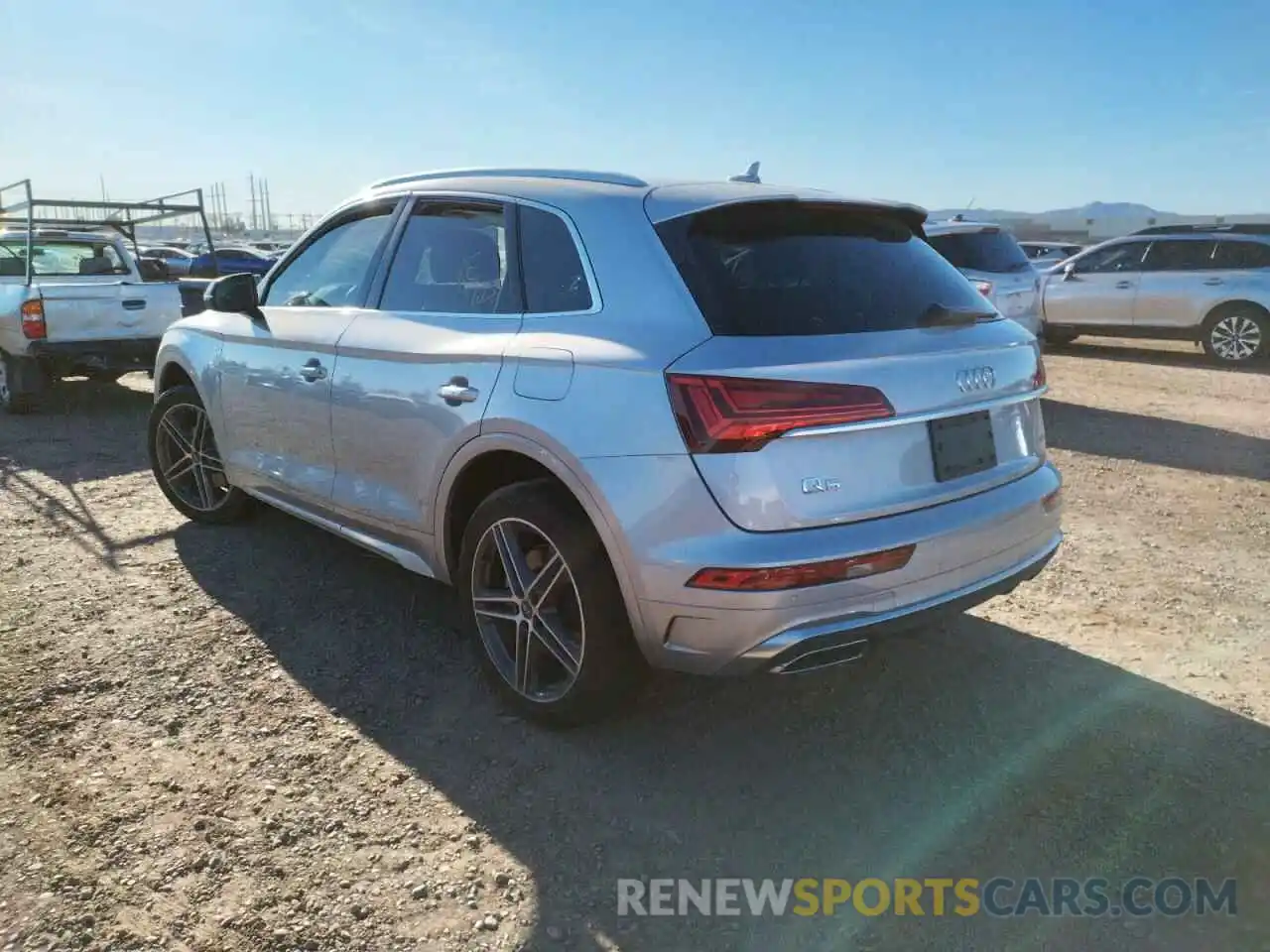 3 Photograph of a damaged car WA1G2AFY0M2029725 AUDI Q5 2021