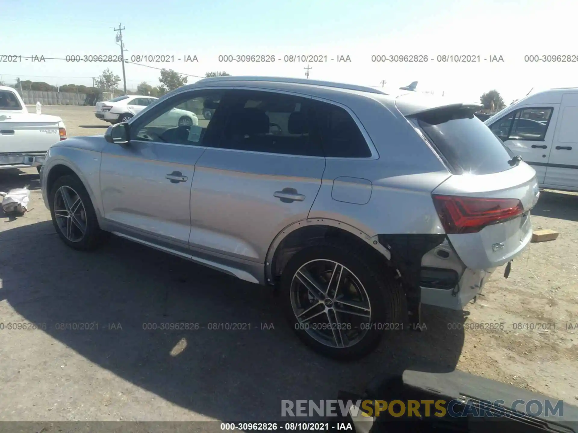 3 Фотография поврежденного автомобиля WA1G2AFY1M2051104 AUDI Q5 2021