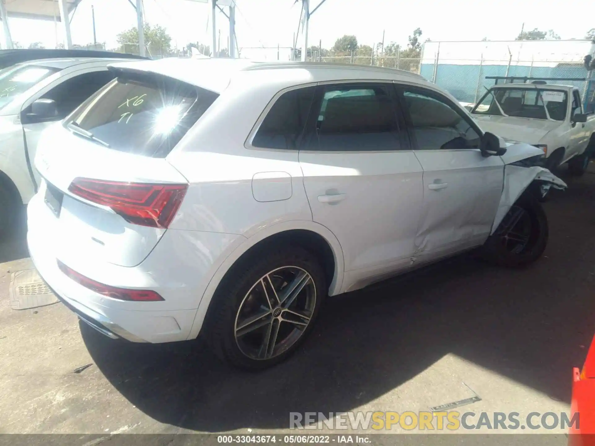 4 Photograph of a damaged car WA1G2AFY8M2048605 AUDI Q5 2021