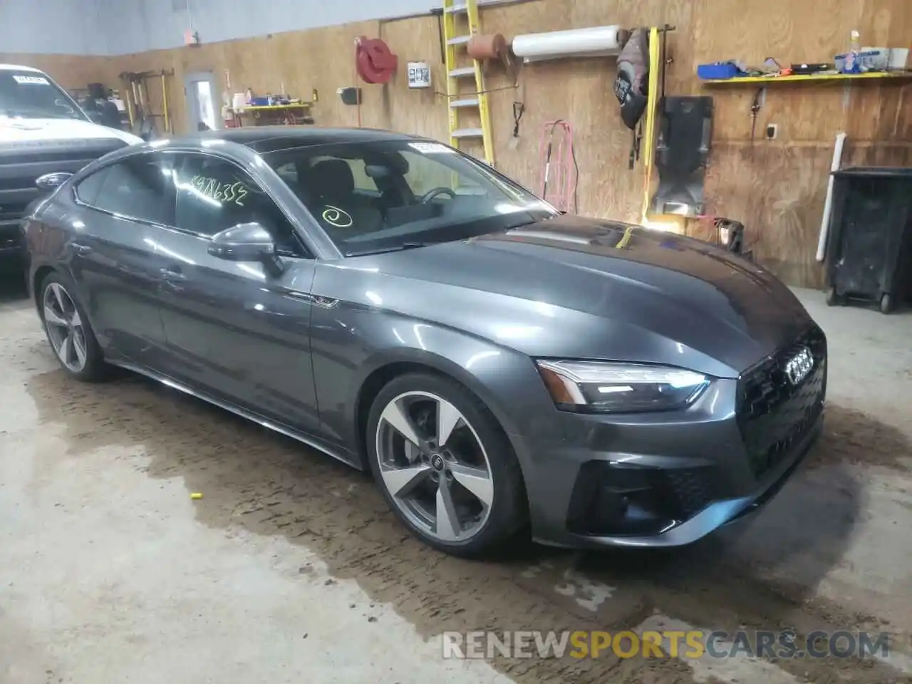 1 Photograph of a damaged car WAUFADF5XMA047843 AUDI Q5 2021