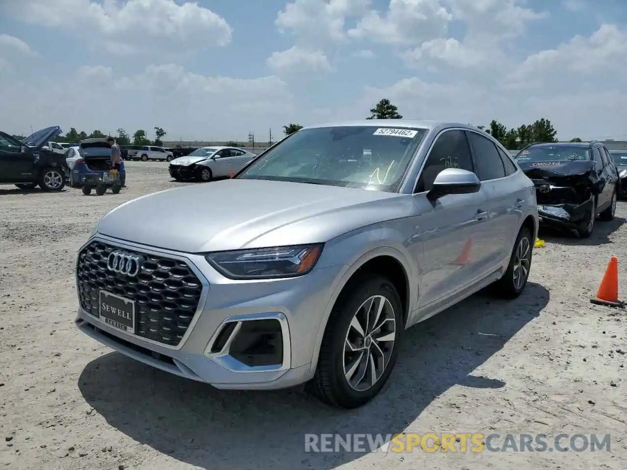 2 Photograph of a damaged car WA14AAFY0N2102745 AUDI Q5 2022