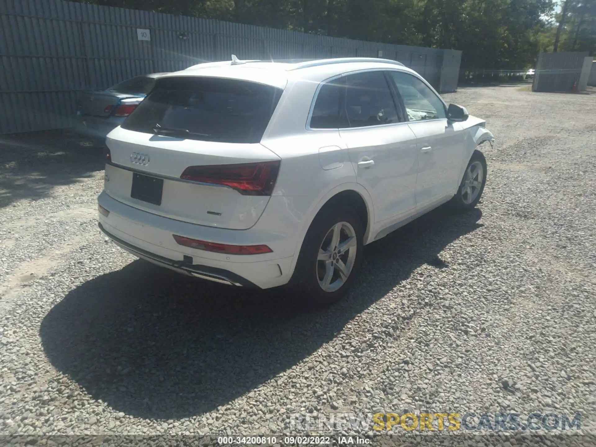 4 Фотография поврежденного автомобиля WA1ABAFY3N2110872 AUDI Q5 2022