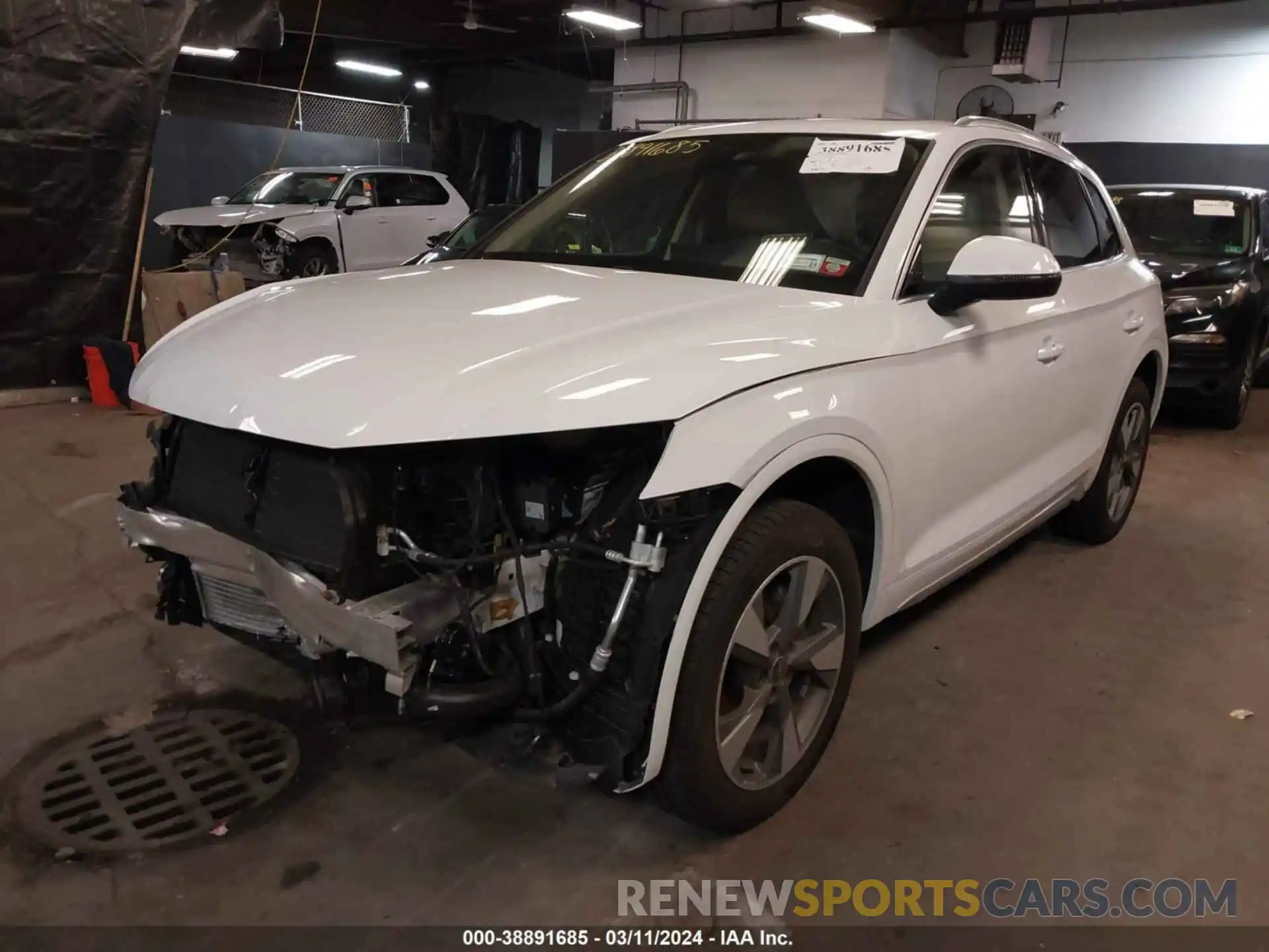 2 Photograph of a damaged car WA1BBAFY5N2085493 AUDI Q5 2022