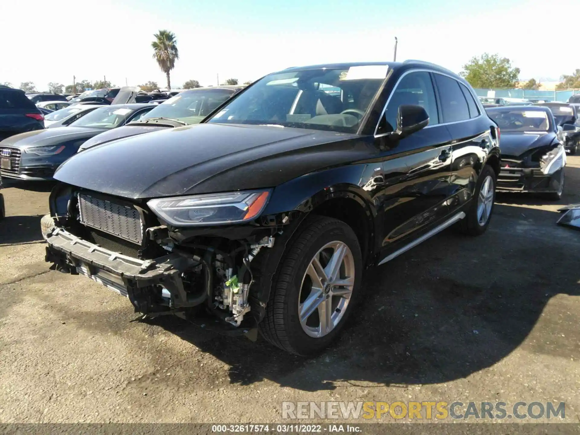 2 Photograph of a damaged car WA1E2AFY0N2012609 AUDI Q5 2022