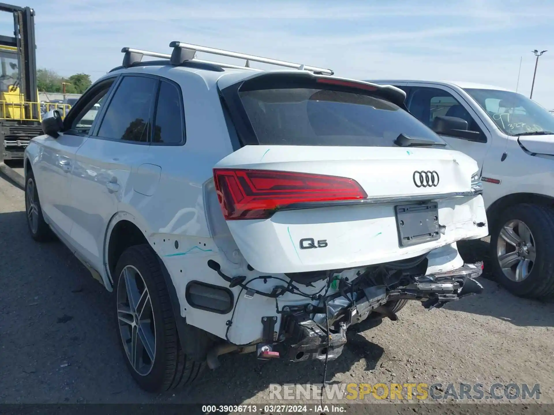 3 Photograph of a damaged car WA1E2AFY1N2081440 AUDI Q5 2022