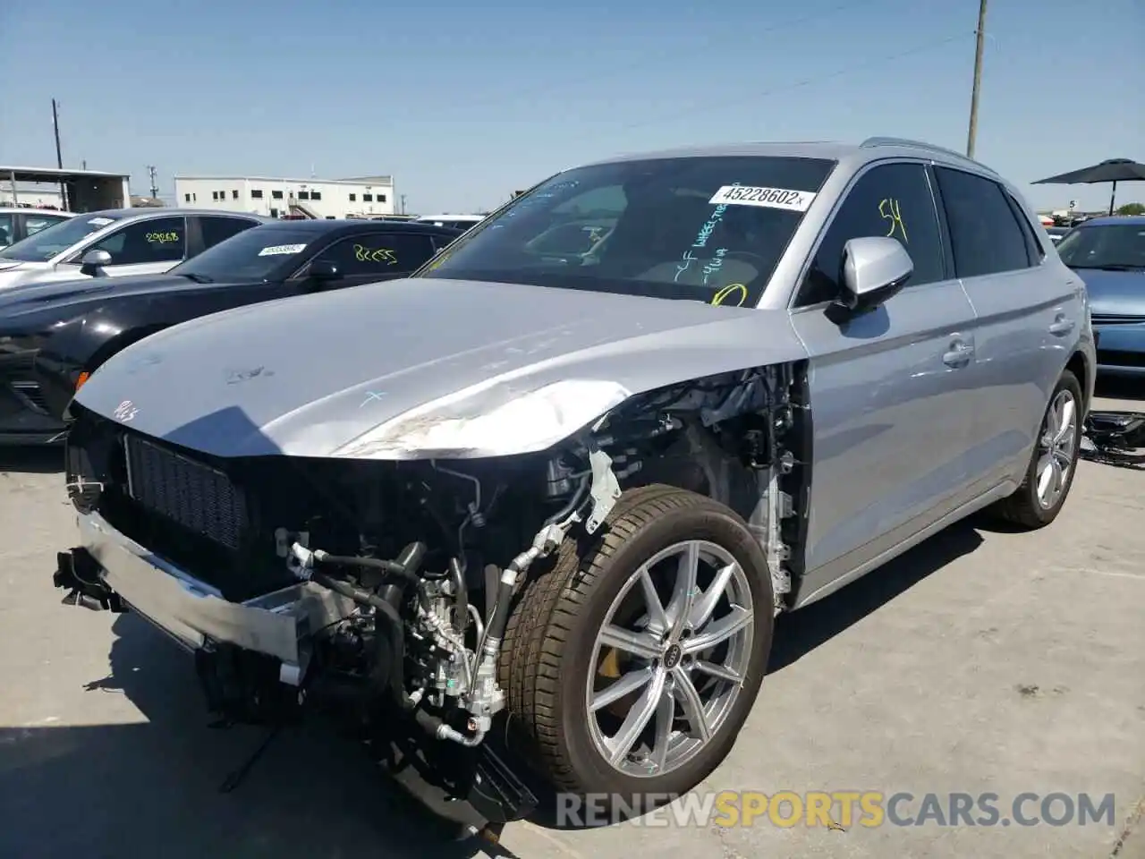 2 Photograph of a damaged car WA1E2AFY7N2079997 AUDI Q5 2022