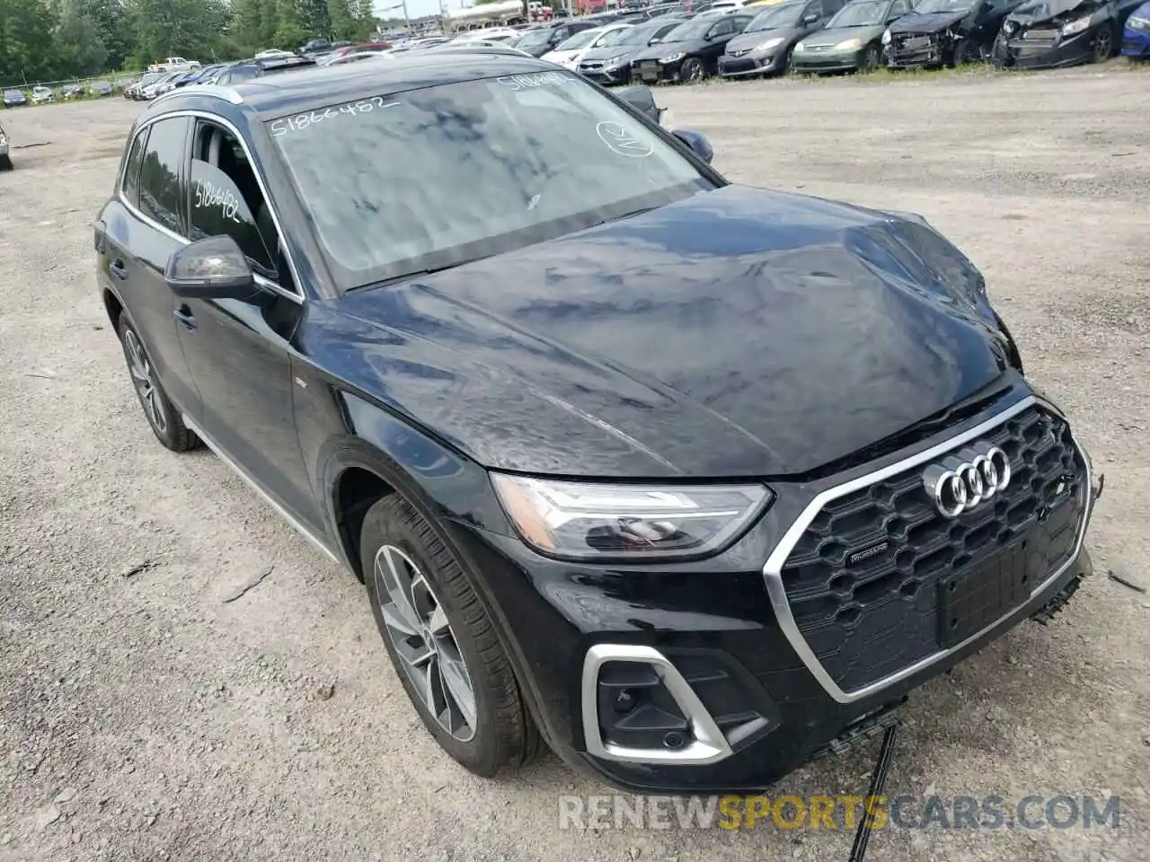 1 Photograph of a damaged car WA1EAAFY0N2040767 AUDI Q5 2022