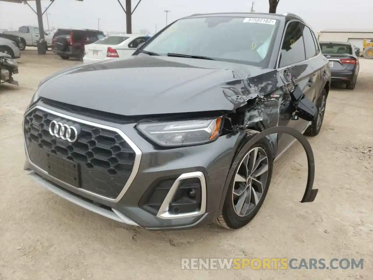 2 Photograph of a damaged car WA1EAAFY0N2053230 AUDI Q5 2022