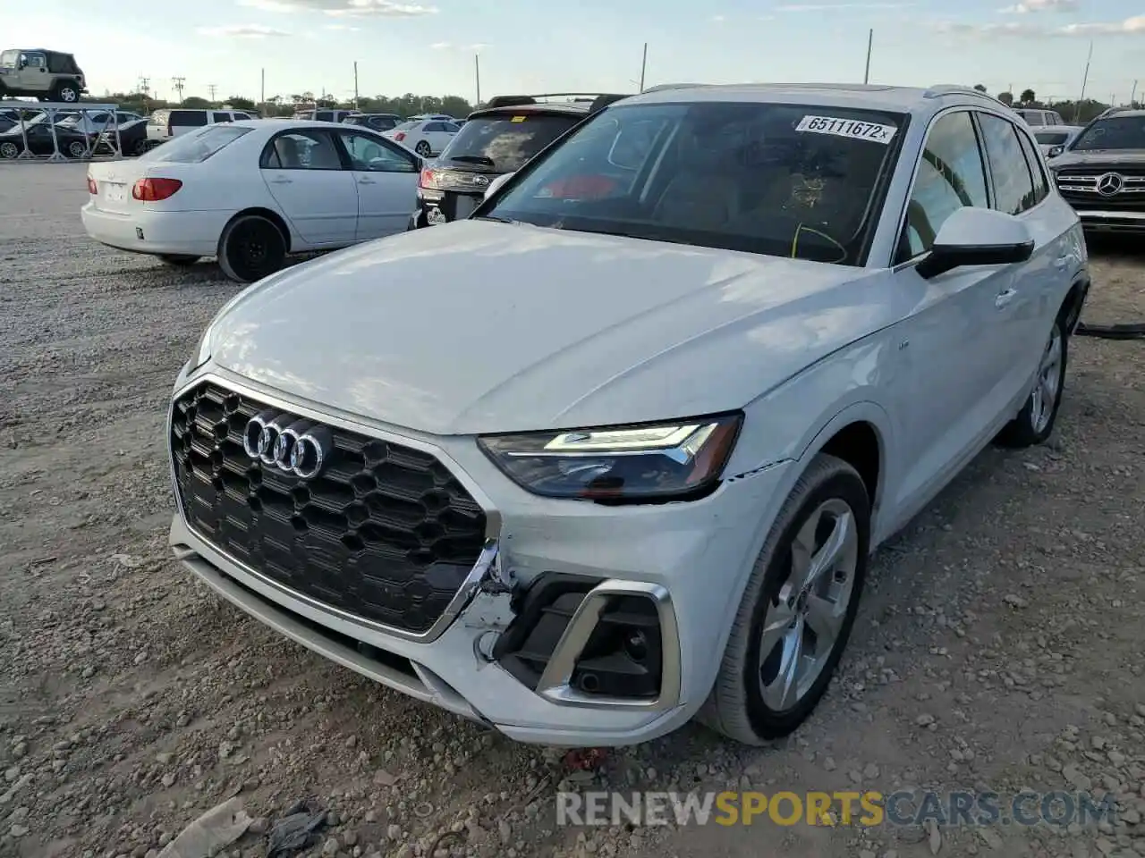 2 Photograph of a damaged car WA1EAAFY0N2140089 AUDI Q5 2022