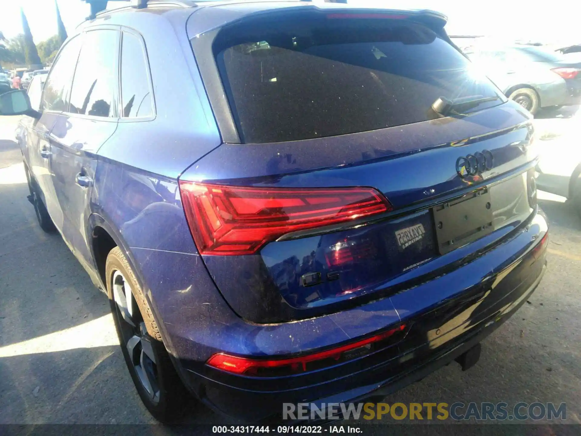 3 Photograph of a damaged car WA1EAAFY1N2042706 AUDI Q5 2022