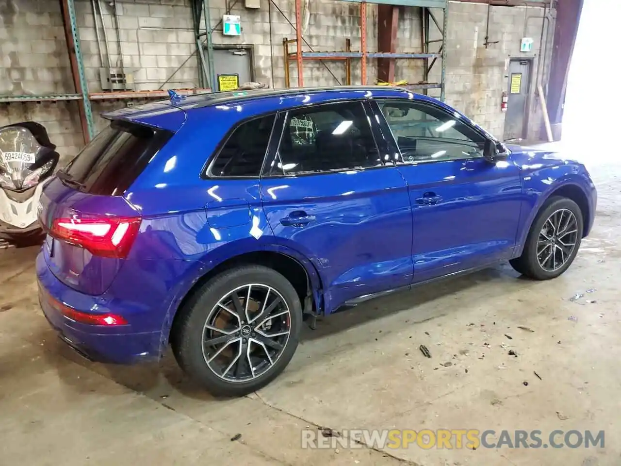 3 Фотография поврежденного автомобиля WA1EAAFY1N2116965 AUDI Q5 2022