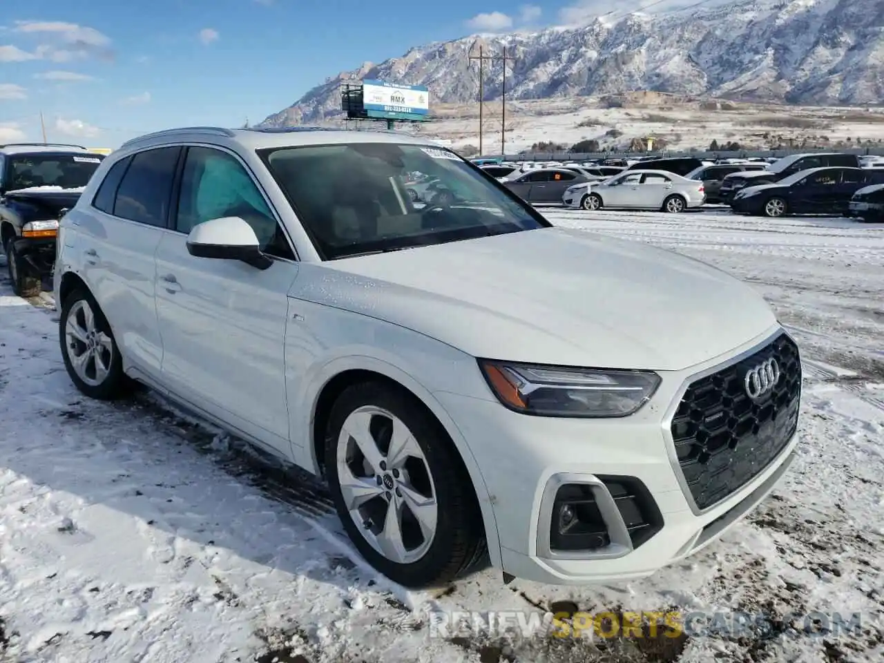 1 Photograph of a damaged car WA1EAAFY3N2013224 AUDI Q5 2022