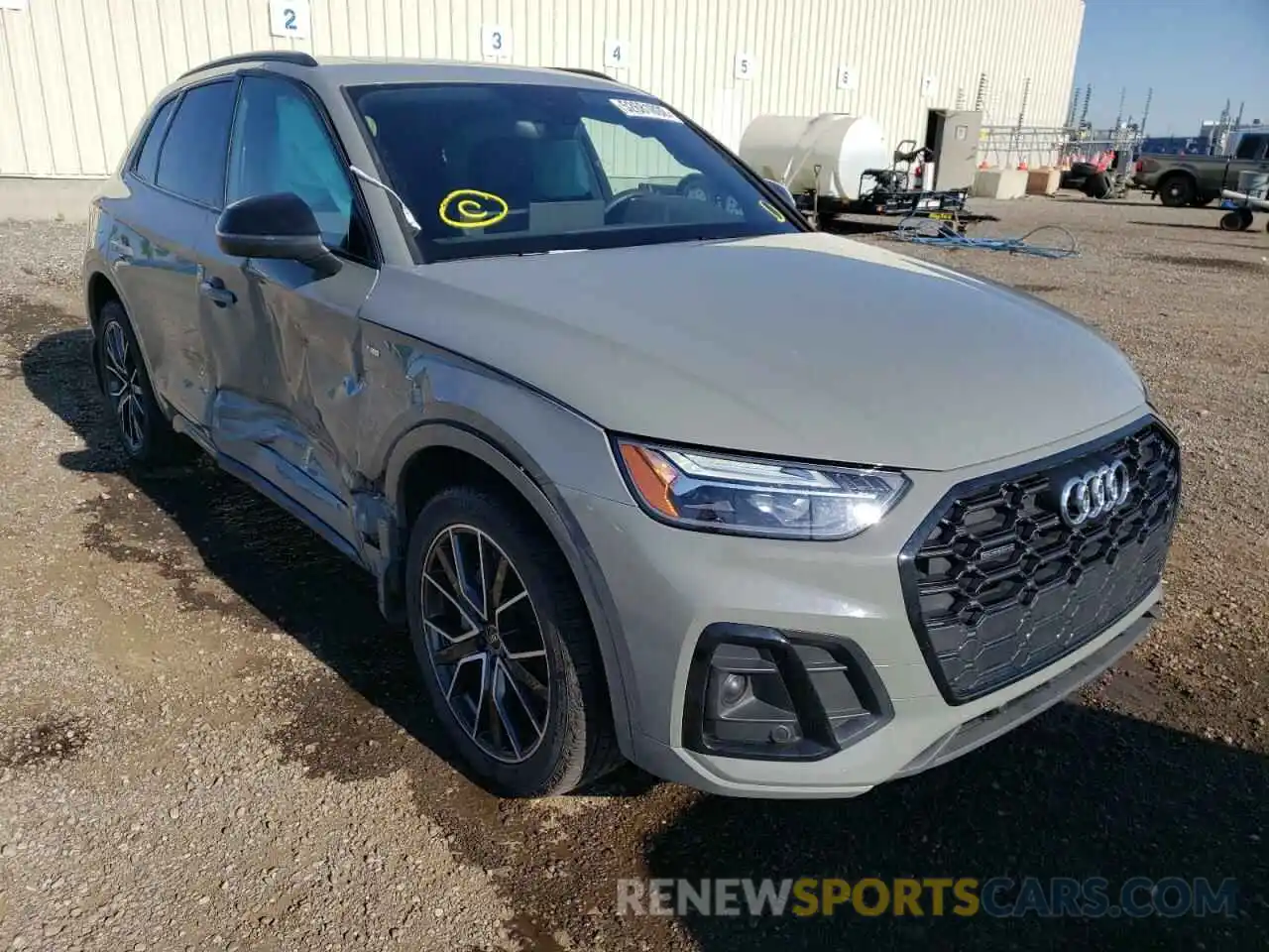 1 Photograph of a damaged car WA1EAAFY4N2022496 AUDI Q5 2022