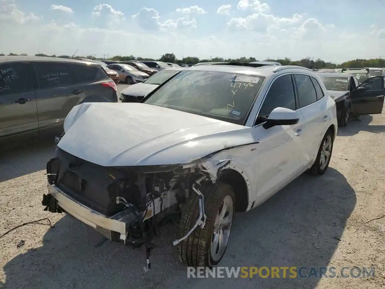 2 Photograph of a damaged car WA1EAAFY5N2086885 AUDI Q5 2022