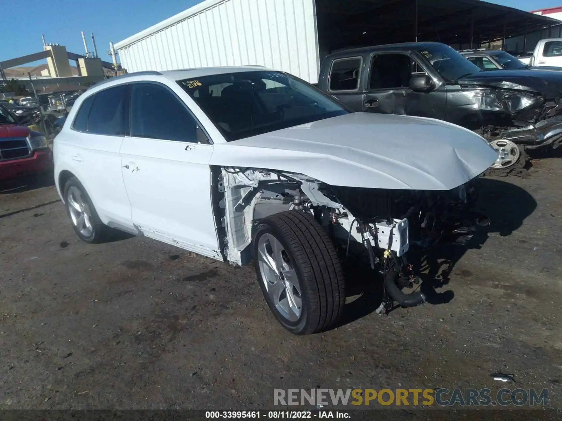 1 Photograph of a damaged car WA1EAAFY6N2046055 AUDI Q5 2022