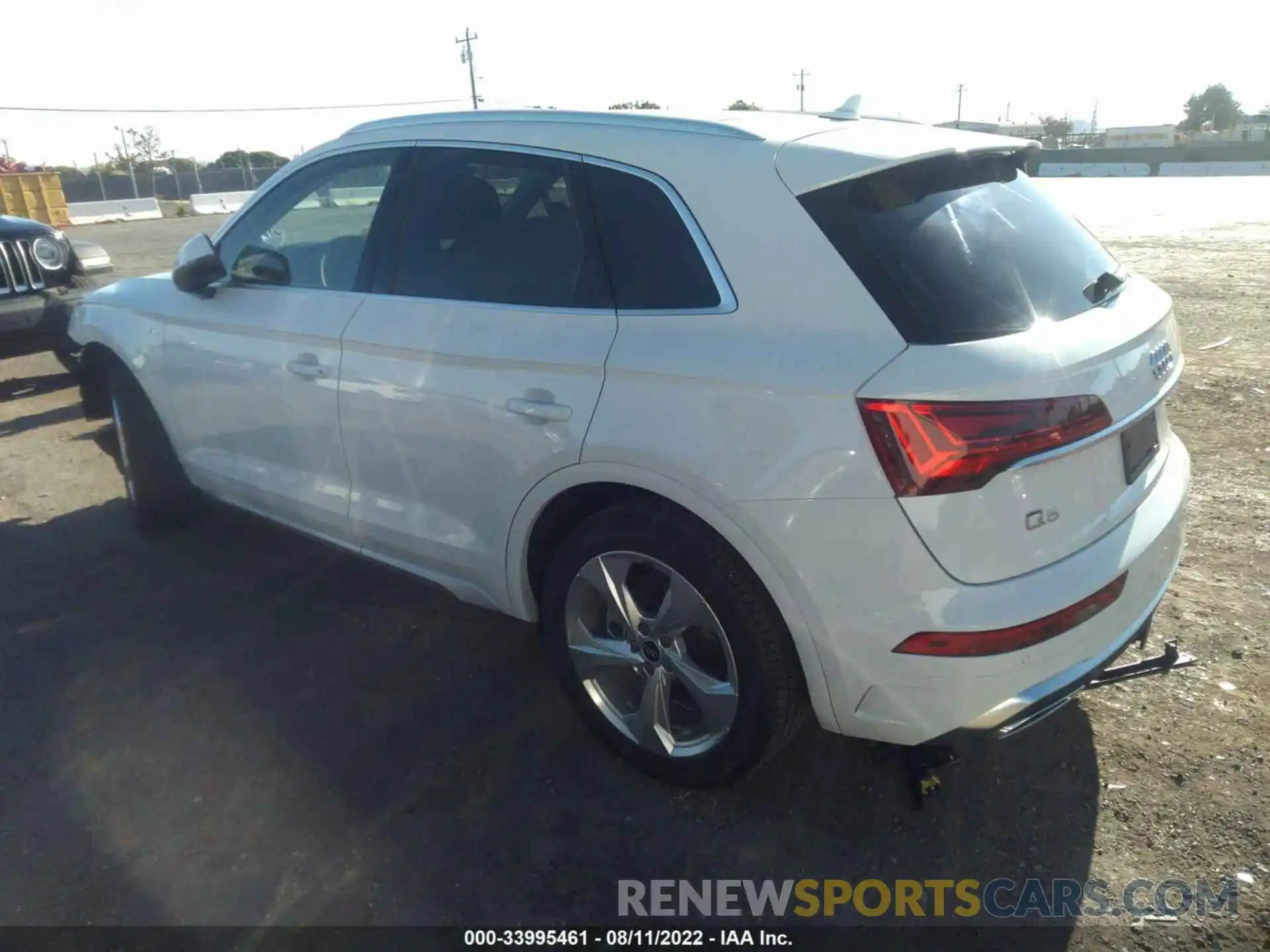 3 Photograph of a damaged car WA1EAAFY6N2046055 AUDI Q5 2022