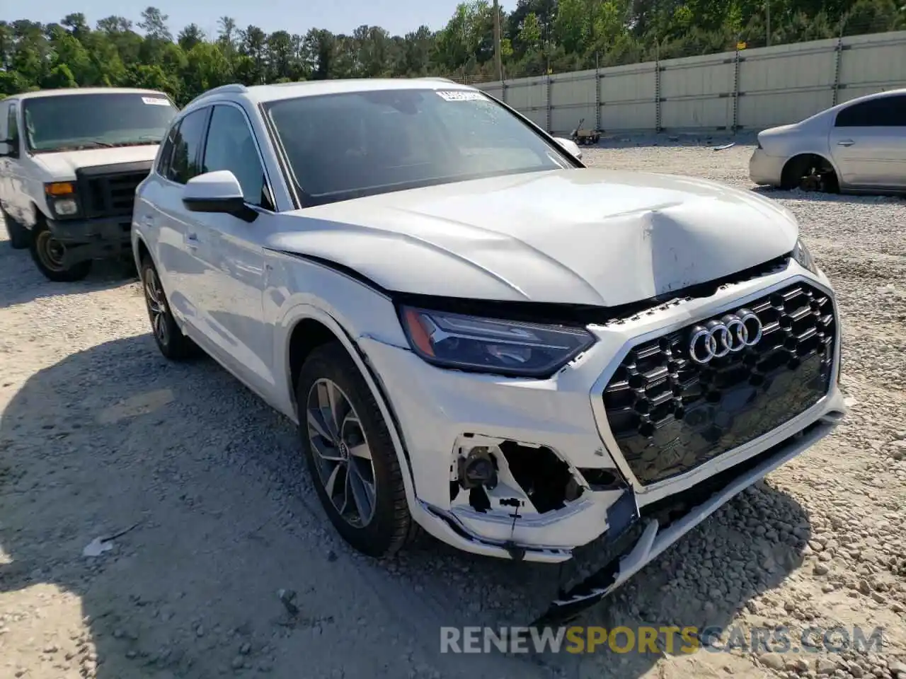 1 Photograph of a damaged car WA1EAAFY7N2072809 AUDI Q5 2022