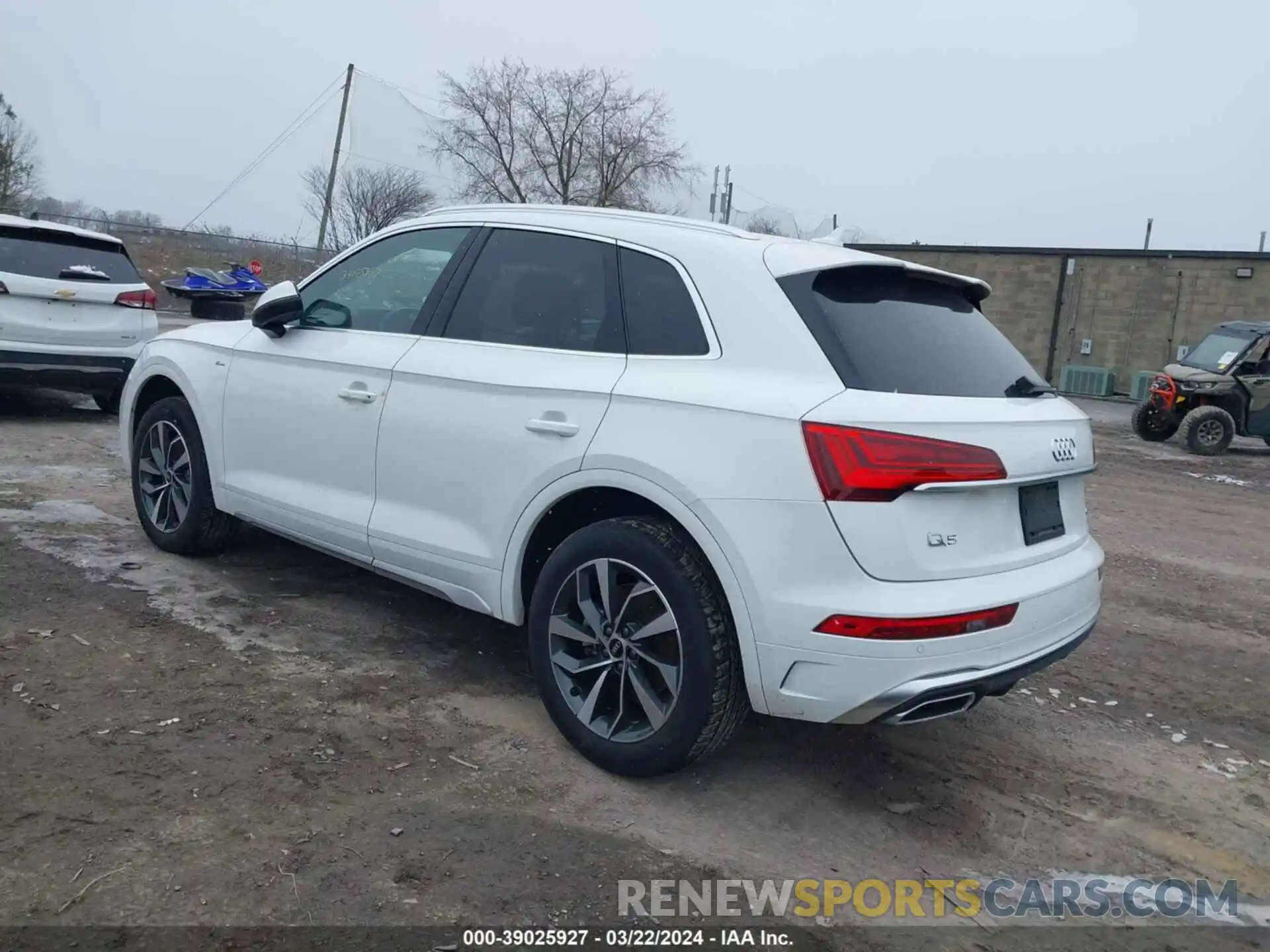 3 Photograph of a damaged car WA1EAAFY7N2126190 AUDI Q5 2022