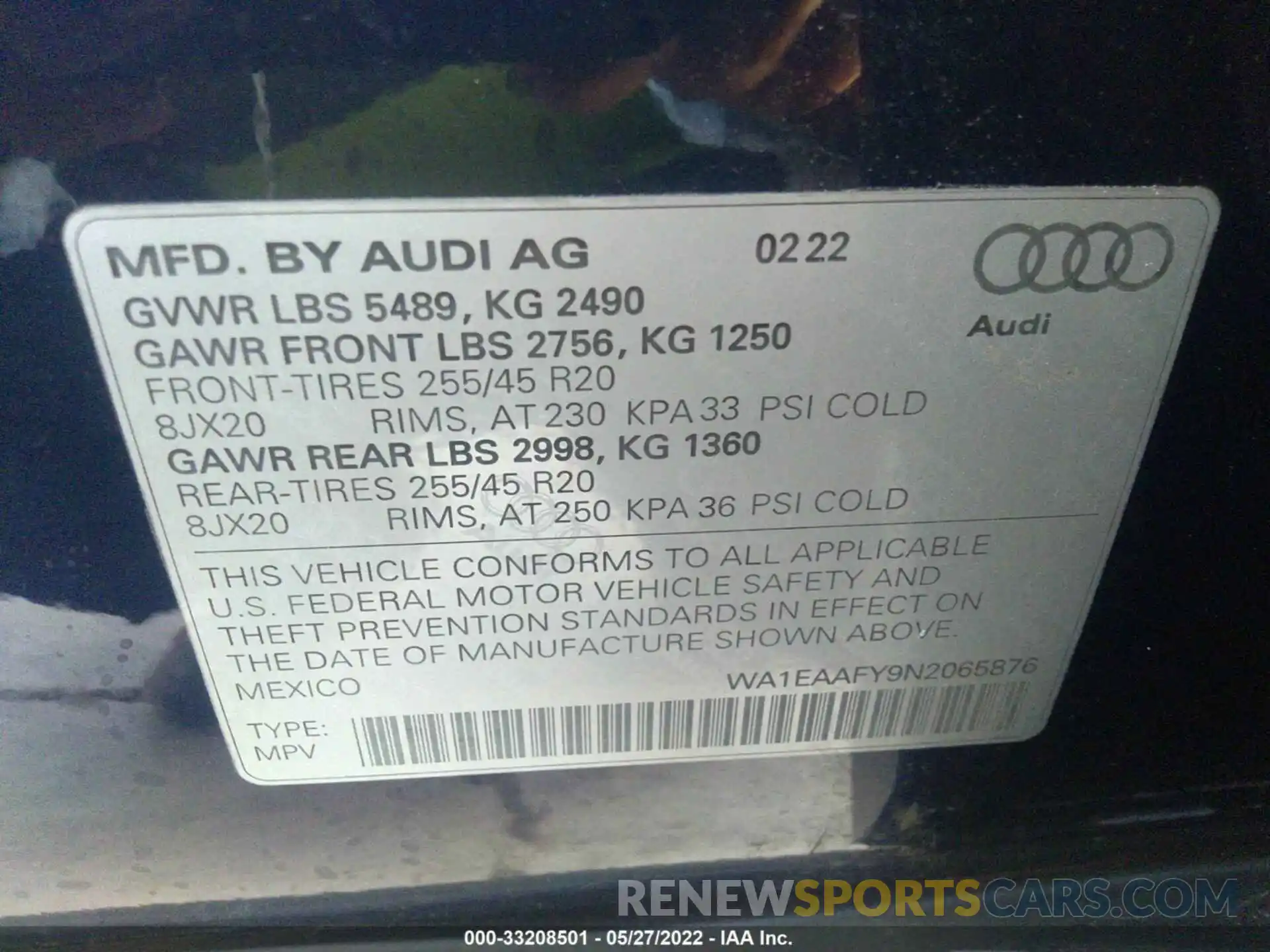 9 Photograph of a damaged car WA1EAAFY9N2065876 AUDI Q5 2022