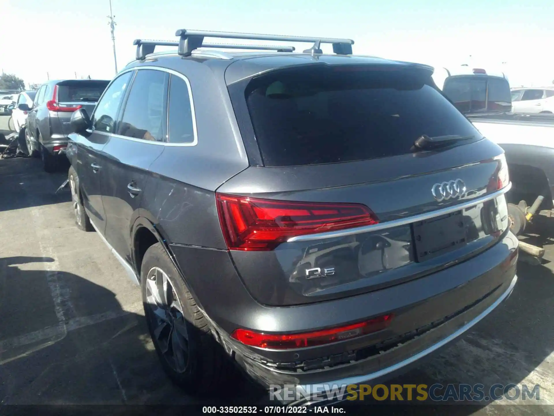 3 Photograph of a damaged car WA1EAAFY9N2098392 AUDI Q5 2022