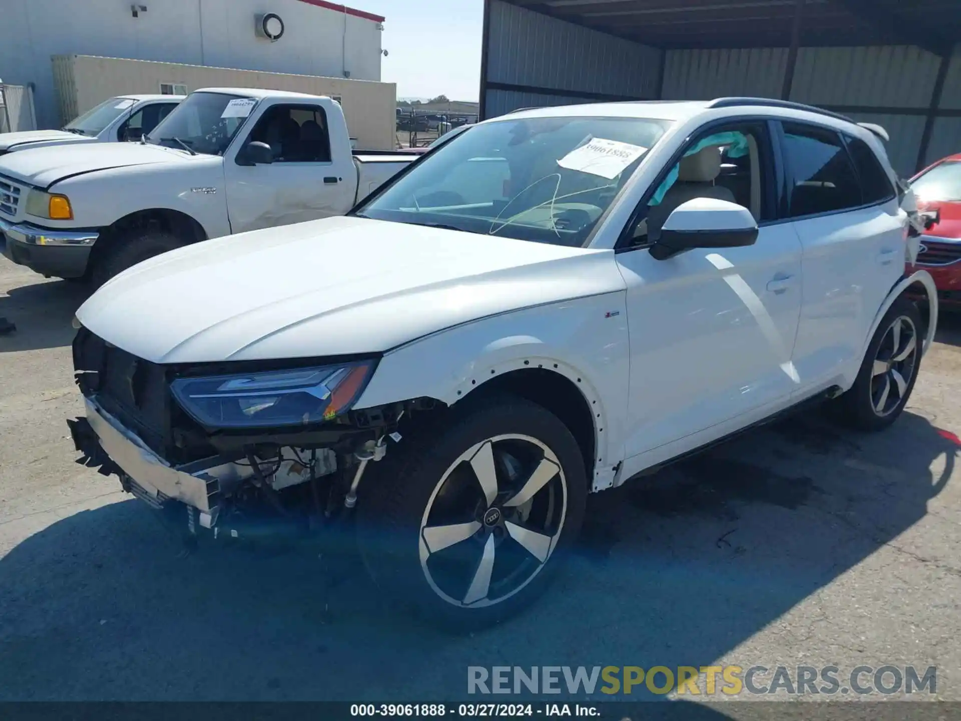 21 Photograph of a damaged car WA1EAAFY9N2122609 AUDI Q5 2022