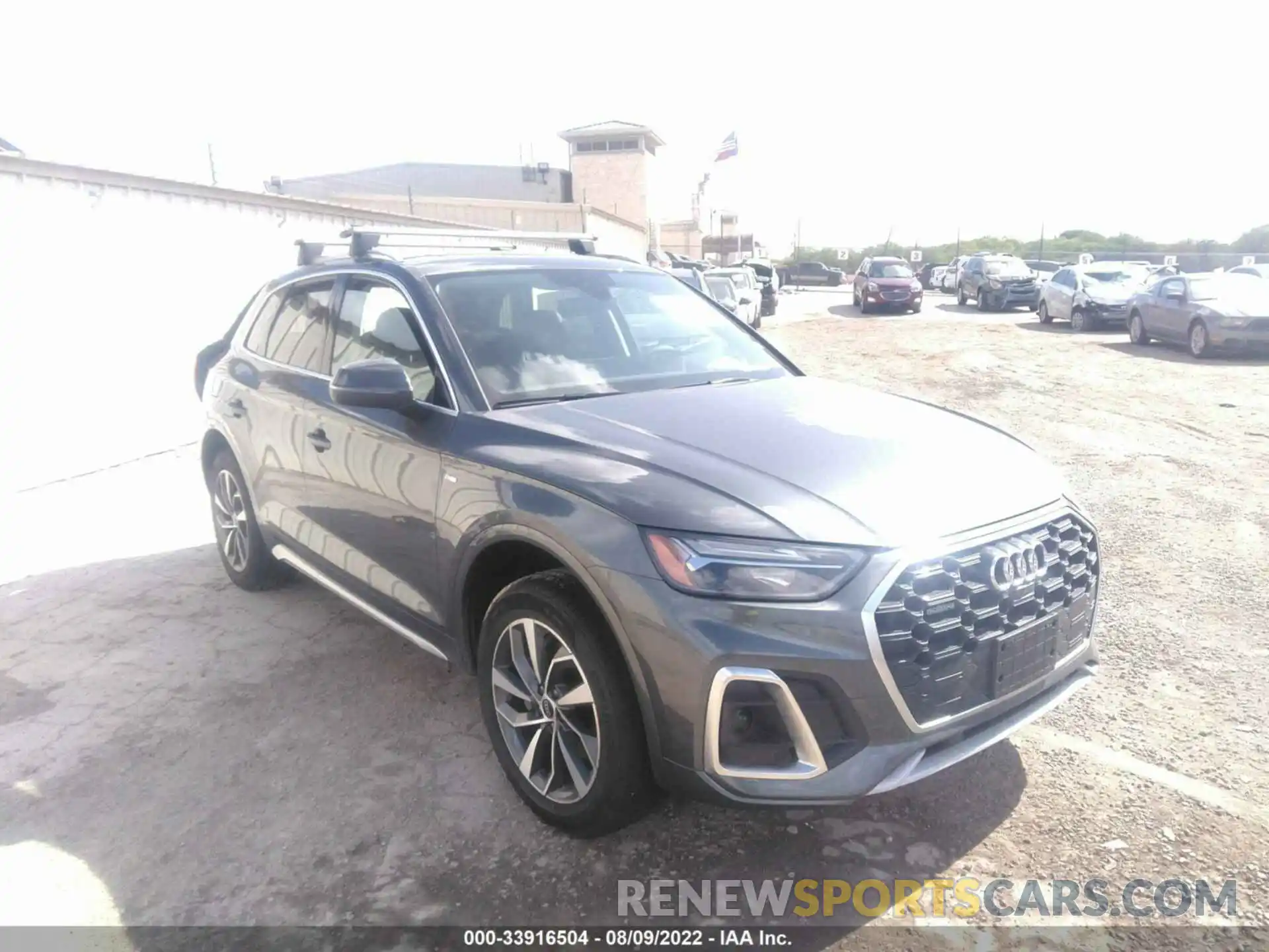 1 Фотография поврежденного автомобиля WA1EAAFYXN2122795 AUDI Q5 2022