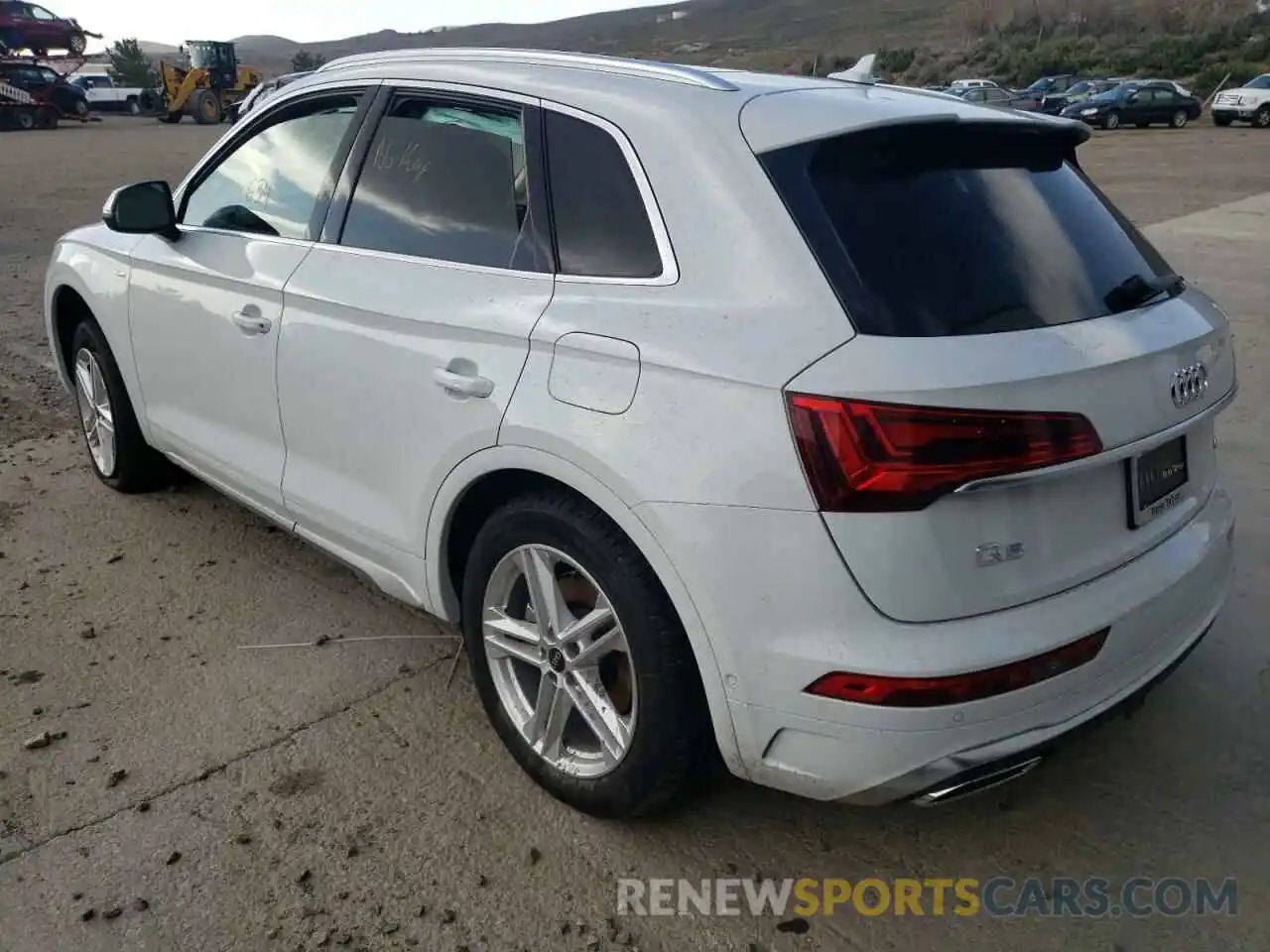 3 Фотография поврежденного автомобиля WA1F2AFY2N2071861 AUDI Q5 2022