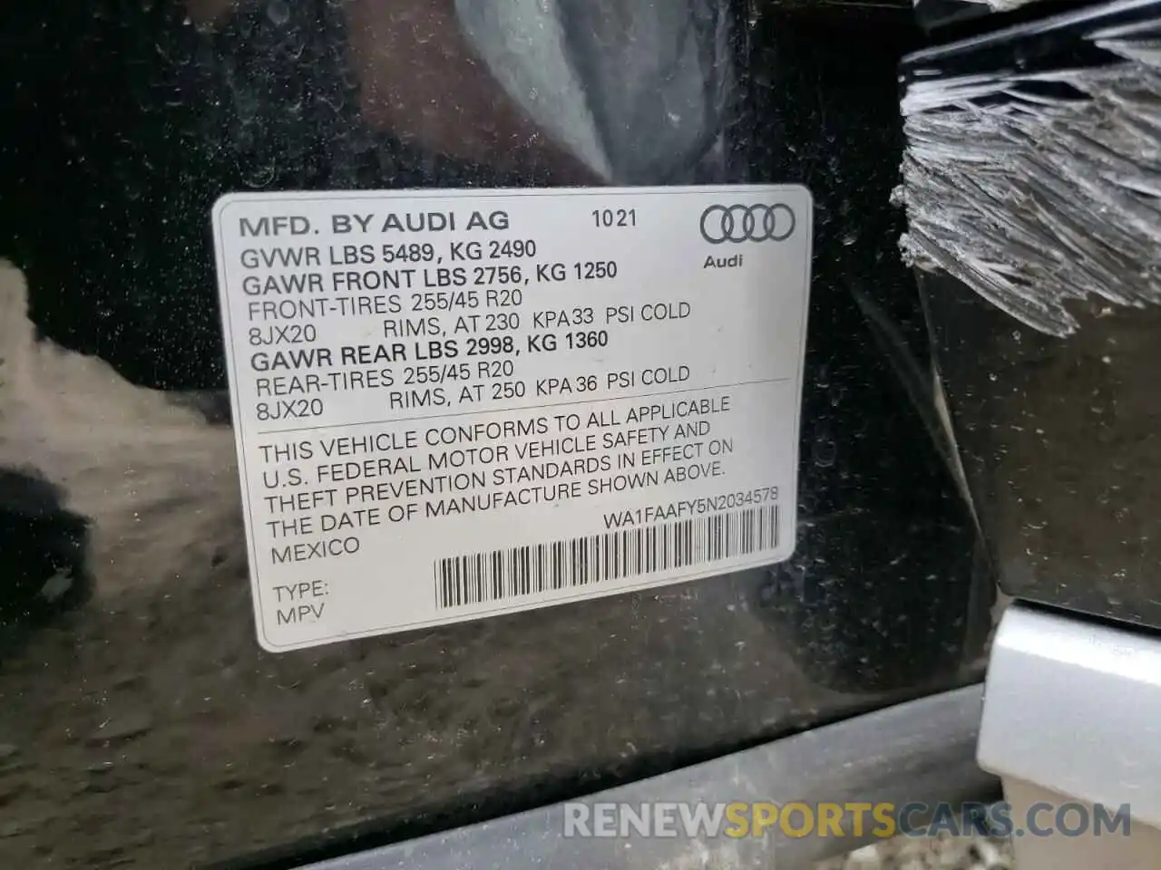 10 Photograph of a damaged car WA1FAAFY5N2034578 AUDI Q5 2022