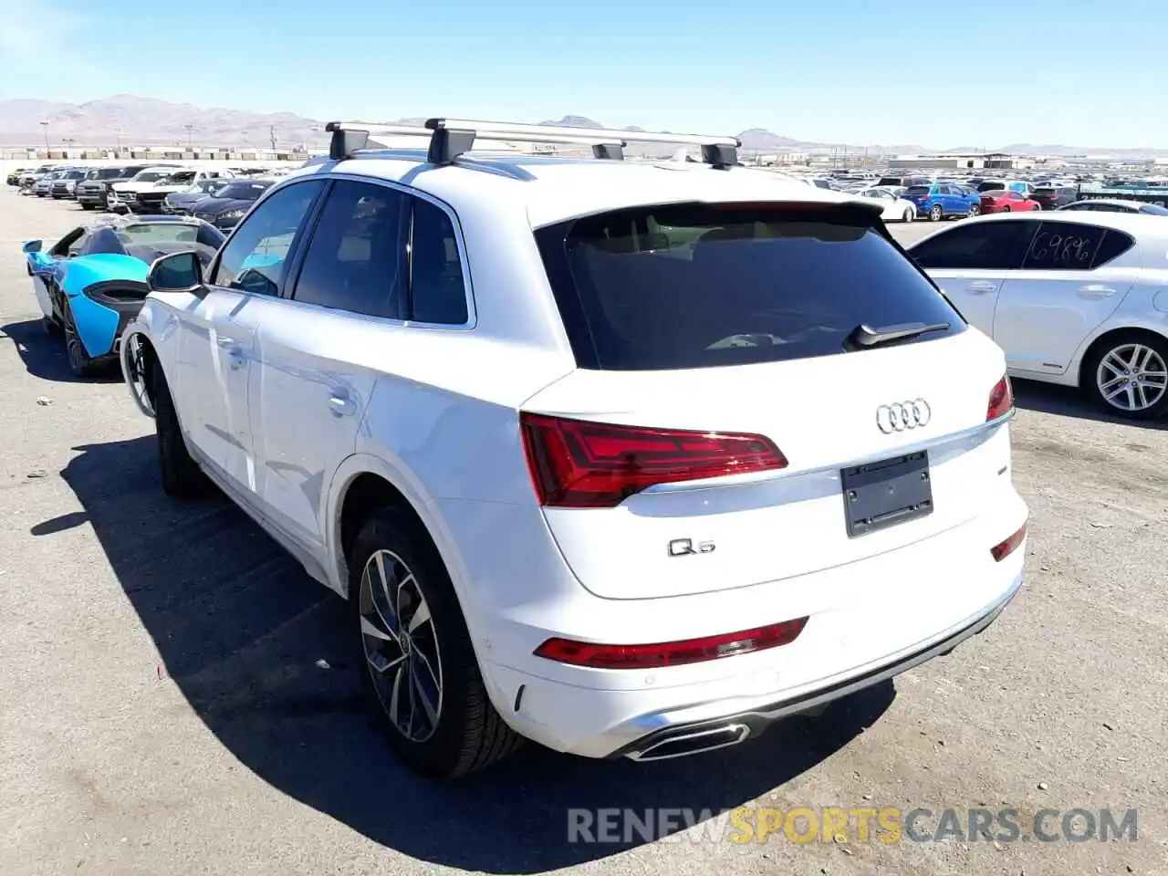 3 Photograph of a damaged car WA1FAAFY7N2054234 AUDI Q5 2022