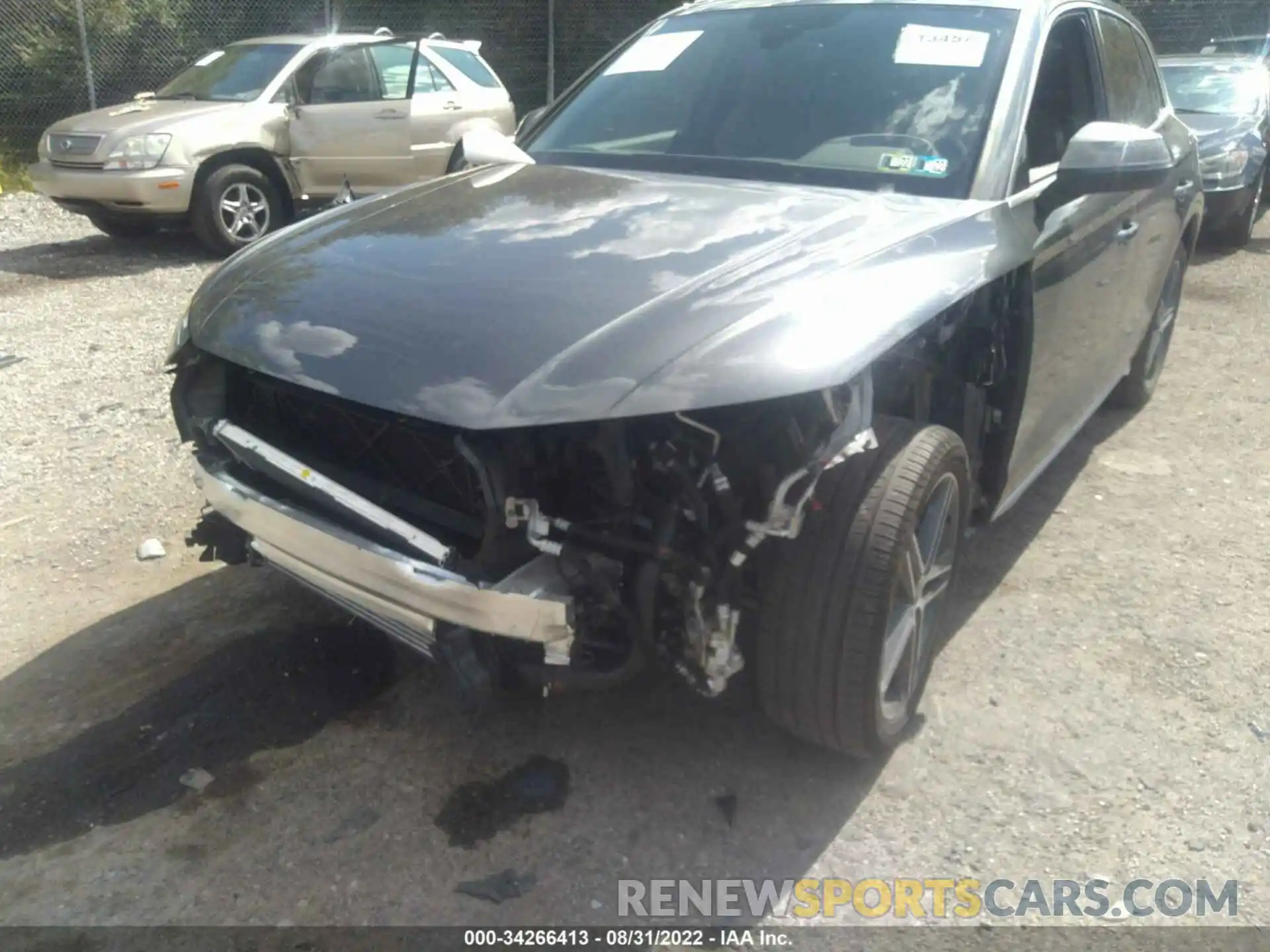 6 Photograph of a damaged car WA1G2AFY2N2008196 AUDI Q5 2022