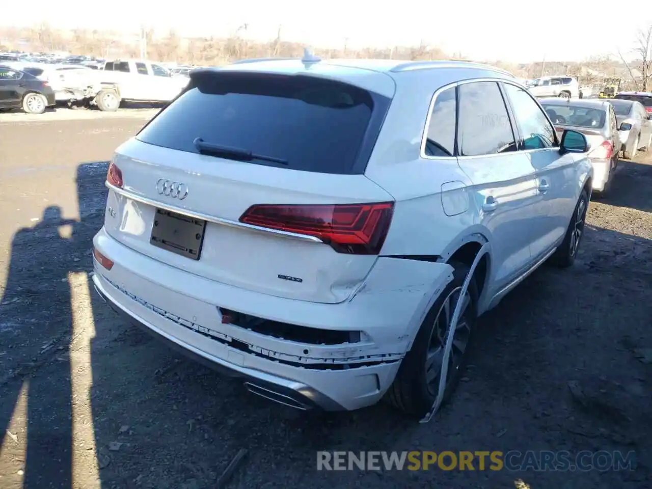 4 Photograph of a damaged car WA1GAAFY0N2031849 AUDI Q5 2022