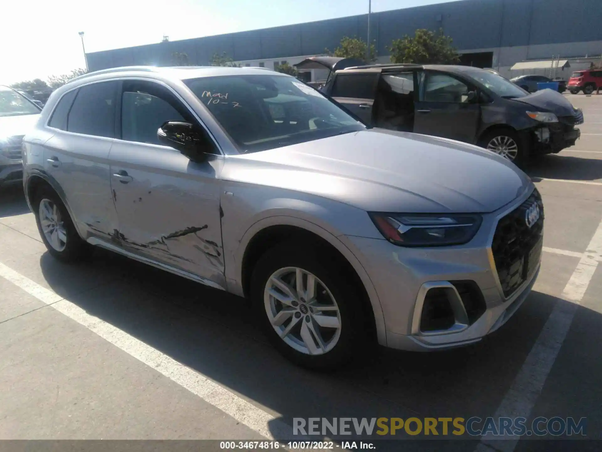 1 Photograph of a damaged car WA1GAAFY2N2058969 AUDI Q5 2022