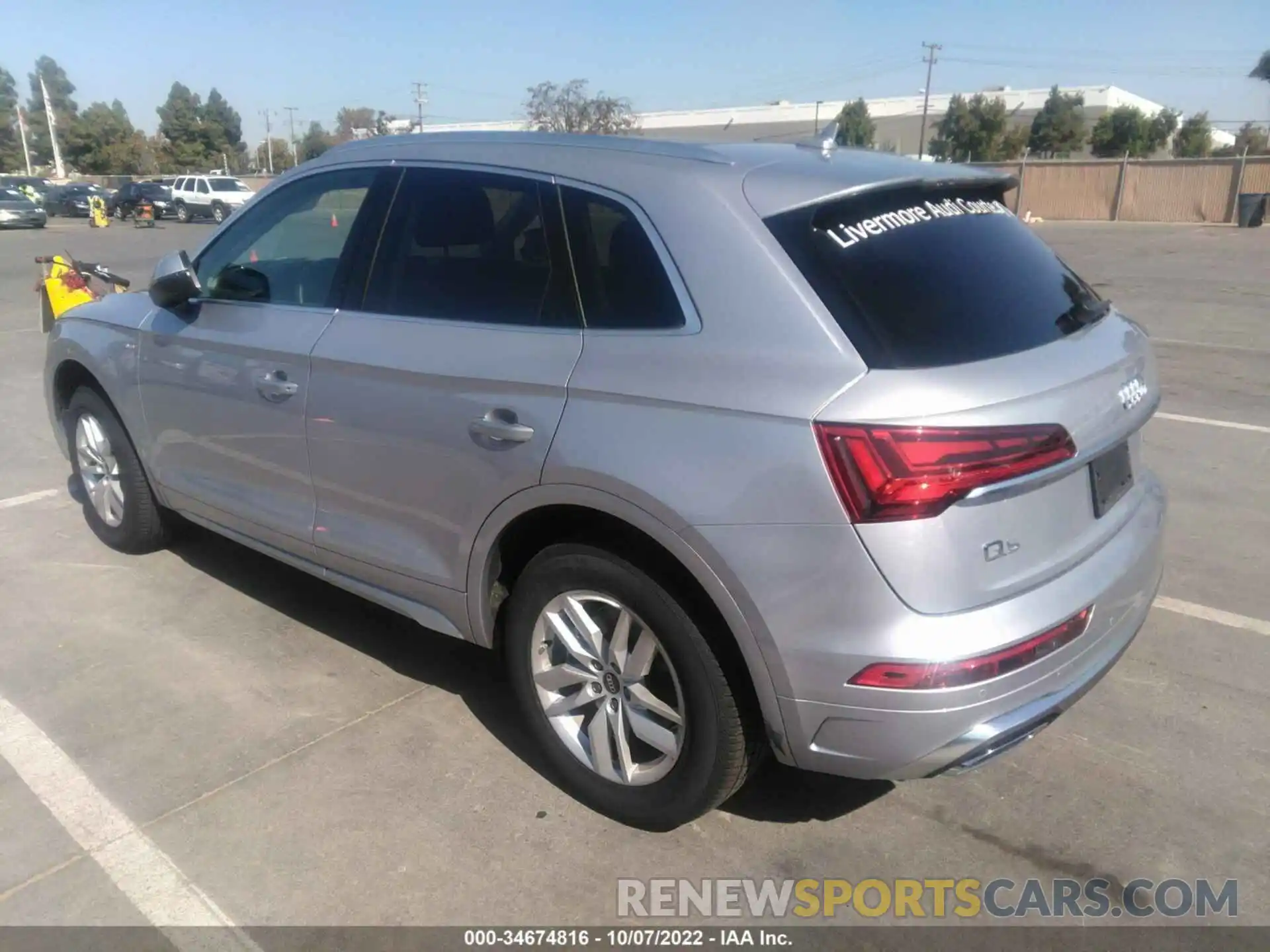 3 Photograph of a damaged car WA1GAAFY2N2058969 AUDI Q5 2022