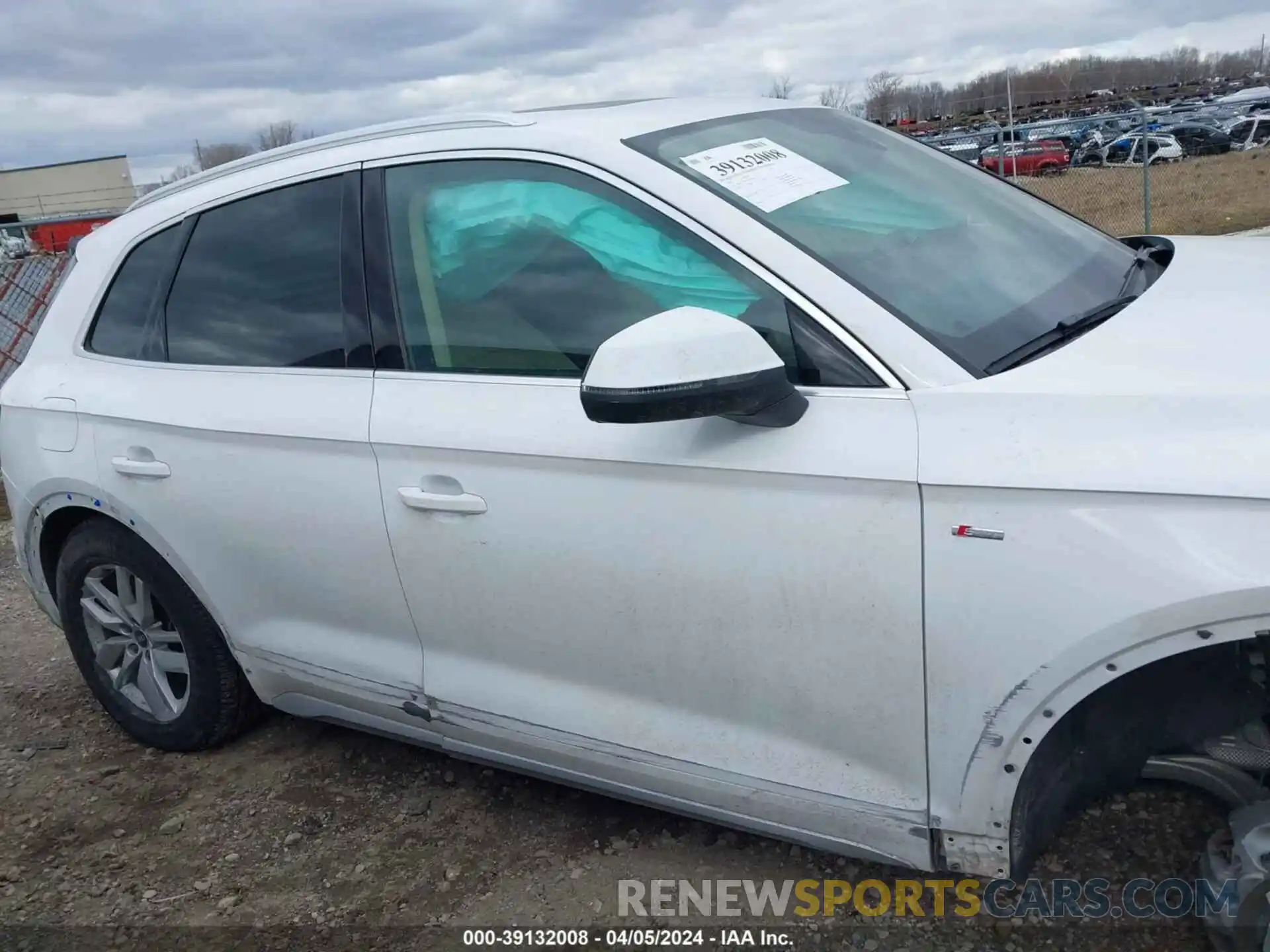 13 Photograph of a damaged car WA1GAAFY3N2006153 AUDI Q5 2022