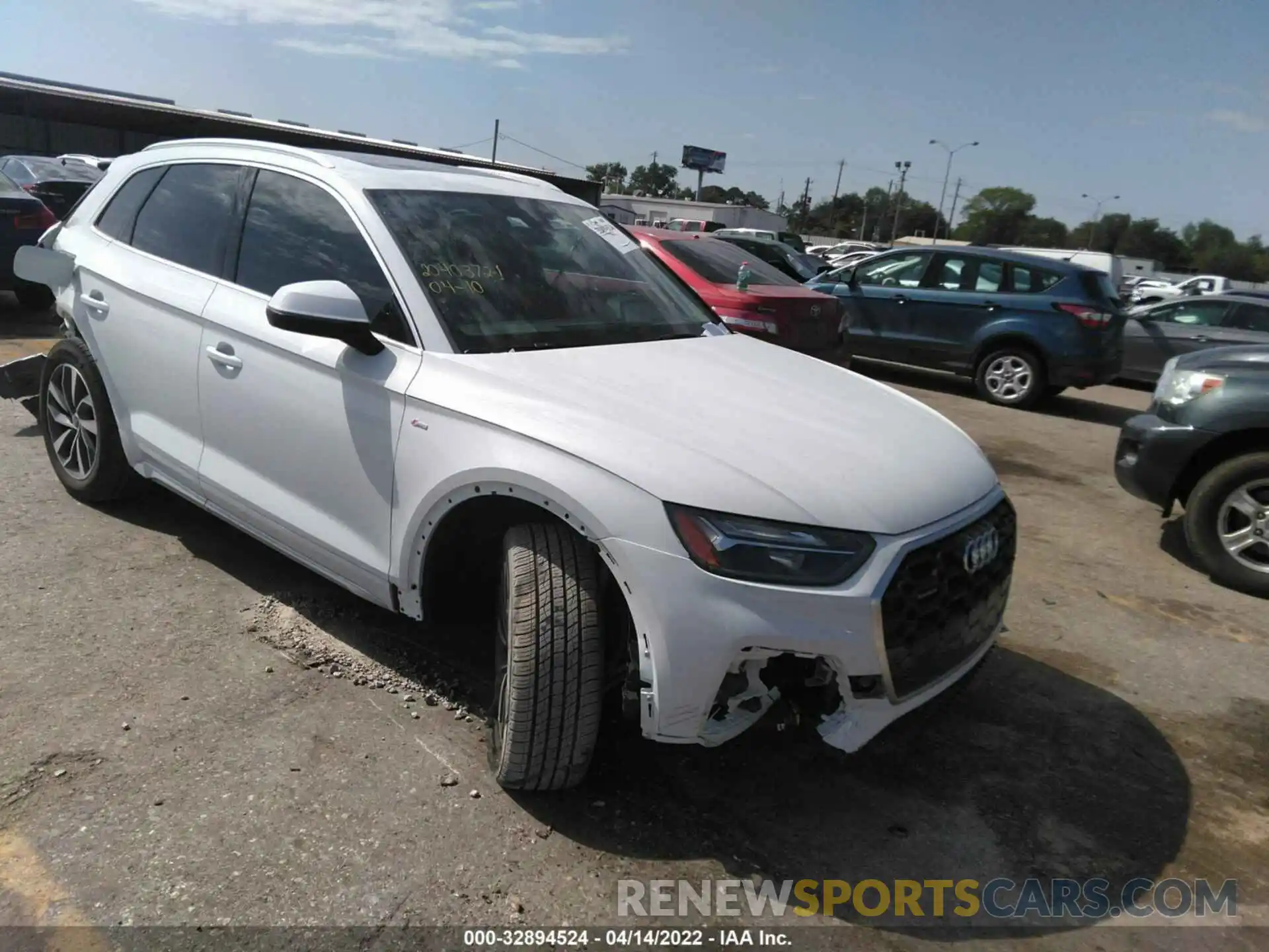 1 Photograph of a damaged car WA1GAAFY4N2052087 AUDI Q5 2022